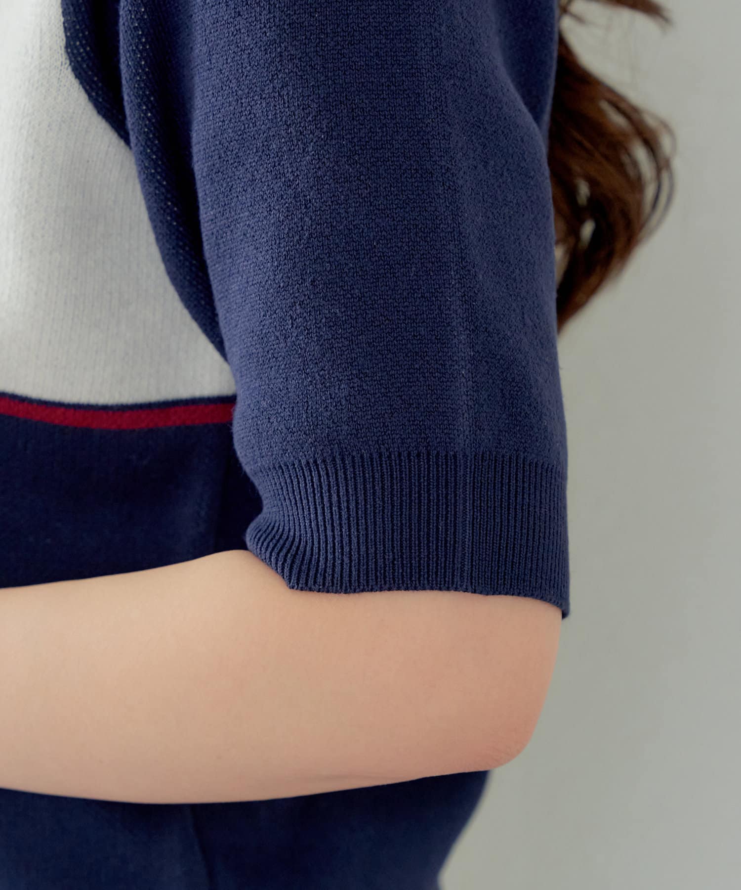 Remind me and forever(リマインドミーアンドフォーエバー) 配色ロゴ半袖ニット