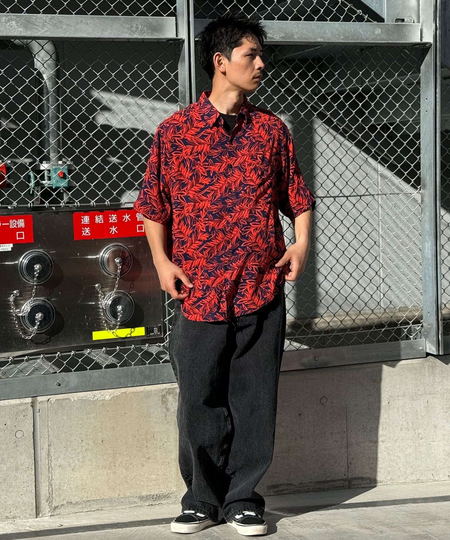 KHAKI JUNGLE/カーキジャングル】printed safari shirt