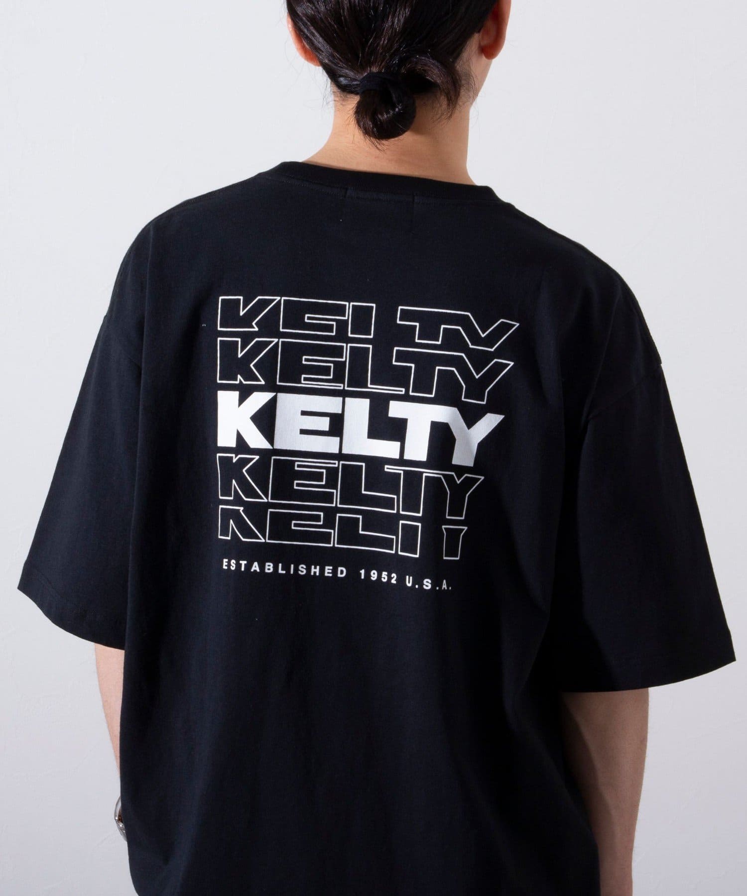 FREDY & GLOSTER(フレディ アンド グロスター) 【KELTY×GLOSTER】別注 バックタイポロゴプリントTシャツ