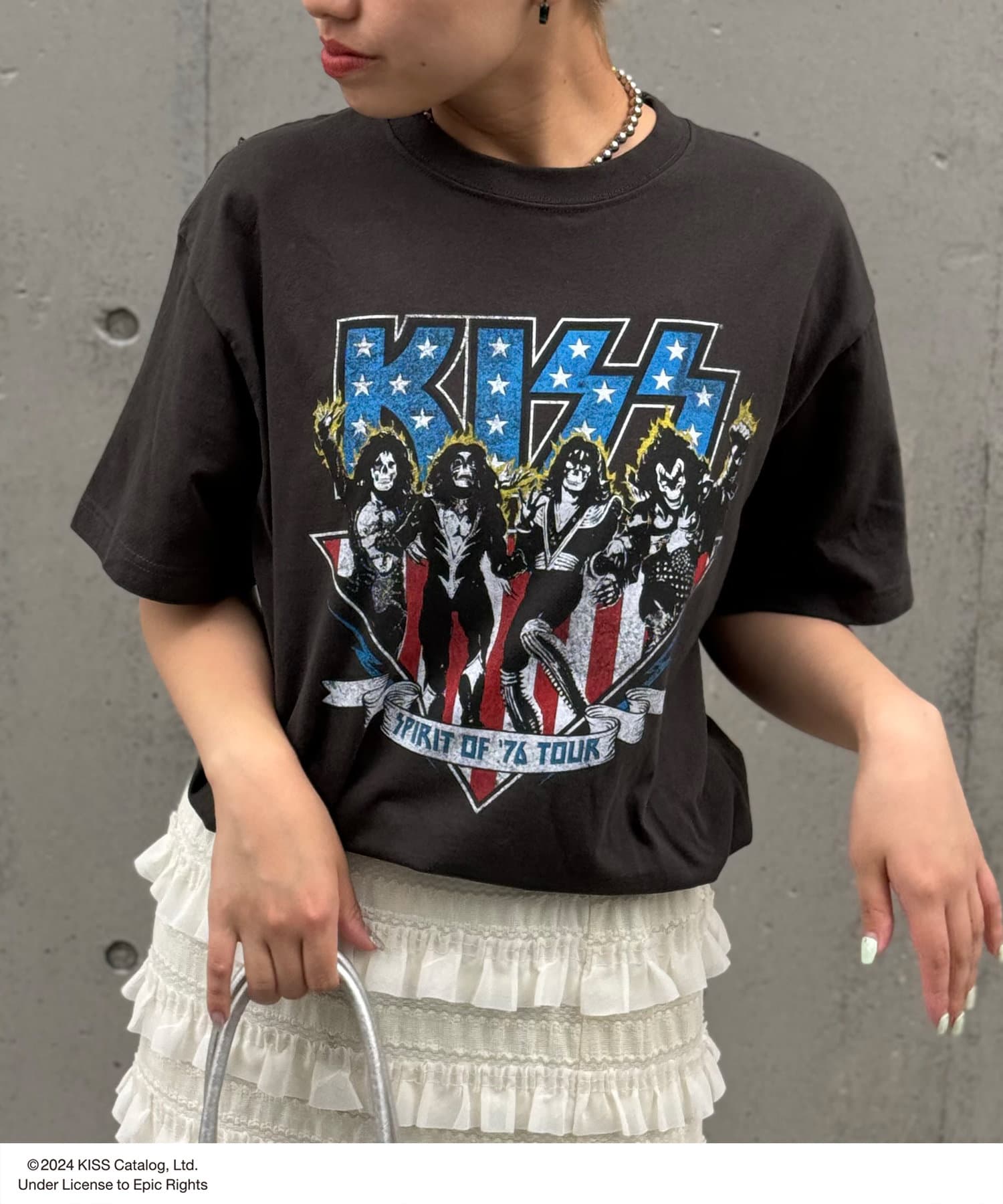 ユニセックス】【KISS/キッス】ヴィンテージ加工ロックTシャツ 
