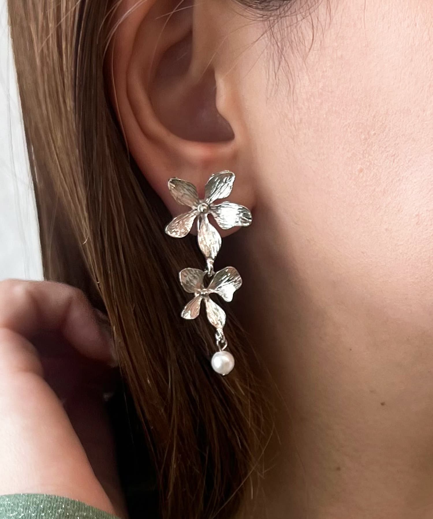 Lattice(ラティス) 【オケージョン】パールフラワーイヤリング