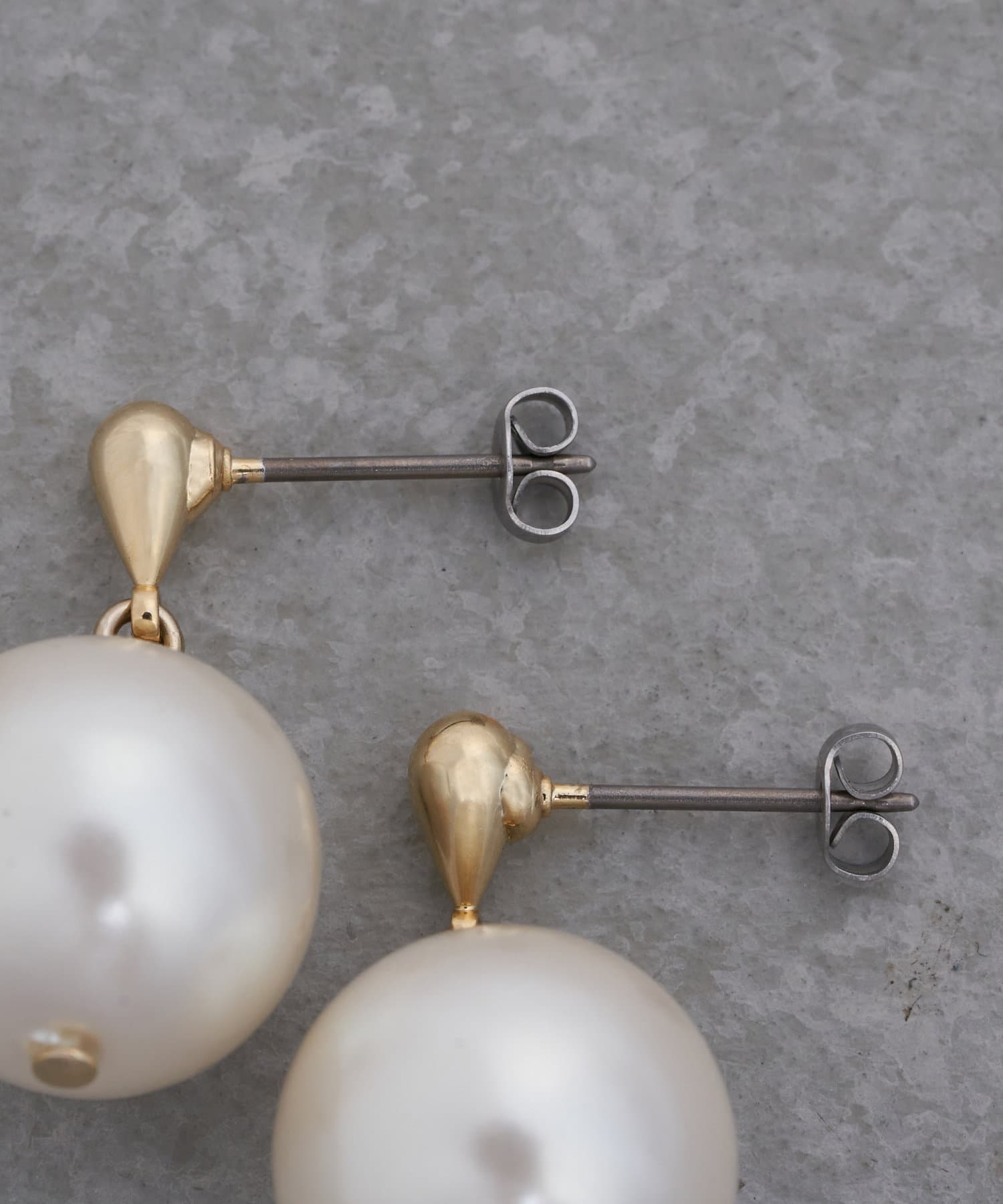 エスカパール 夏も快適！涼しげなメッシュ&エスパドリーユ風スニーカー