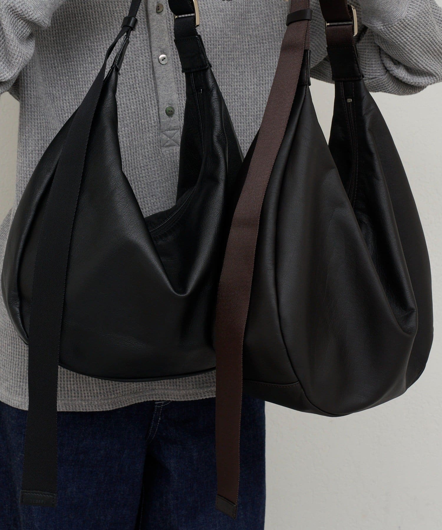 russet(ラシット) 【上半期BEST10】《本革/490g》ソフトレザーラウンドビッグショルダーバッグ