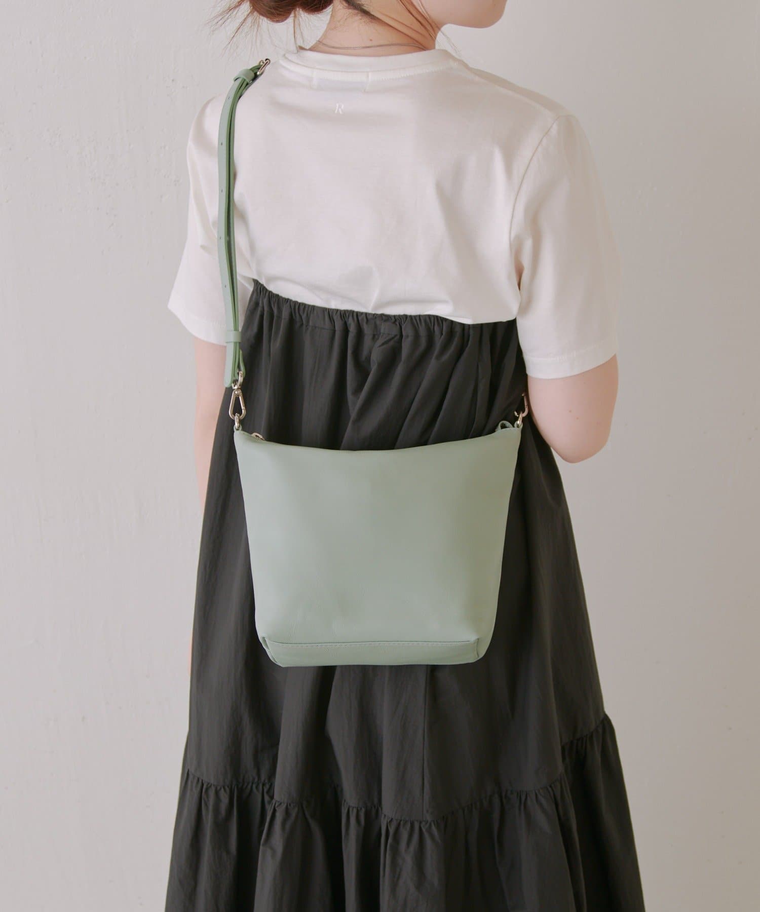 russet(ラシット) ソフトレザーシンプルショルダーバッグ