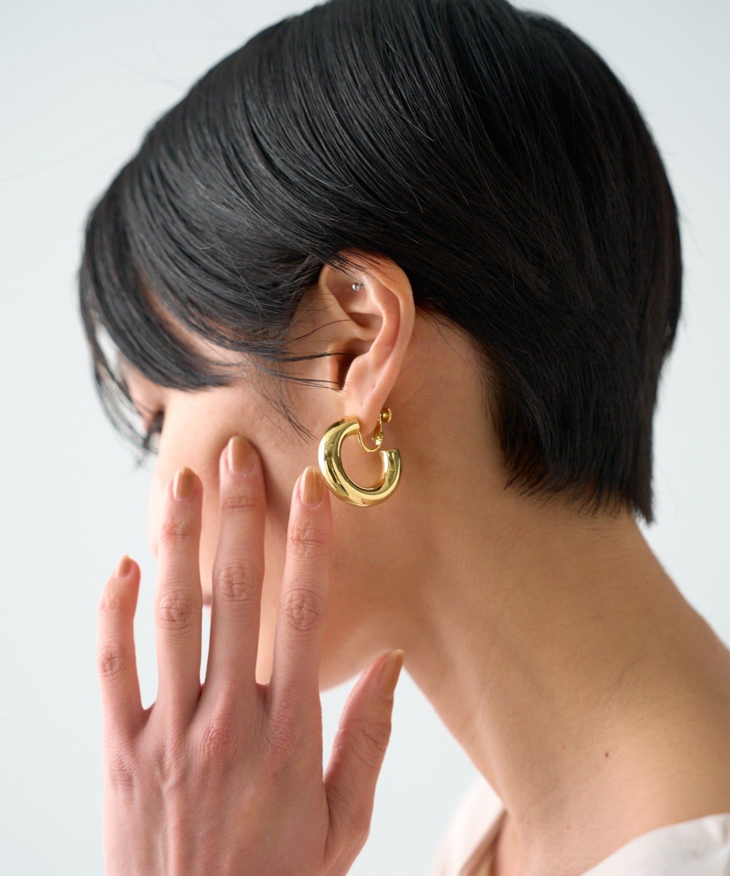 LOUNGEDRESS(ラウンジドレス) 【GALENA/ガレナ】ミニフープイヤリング