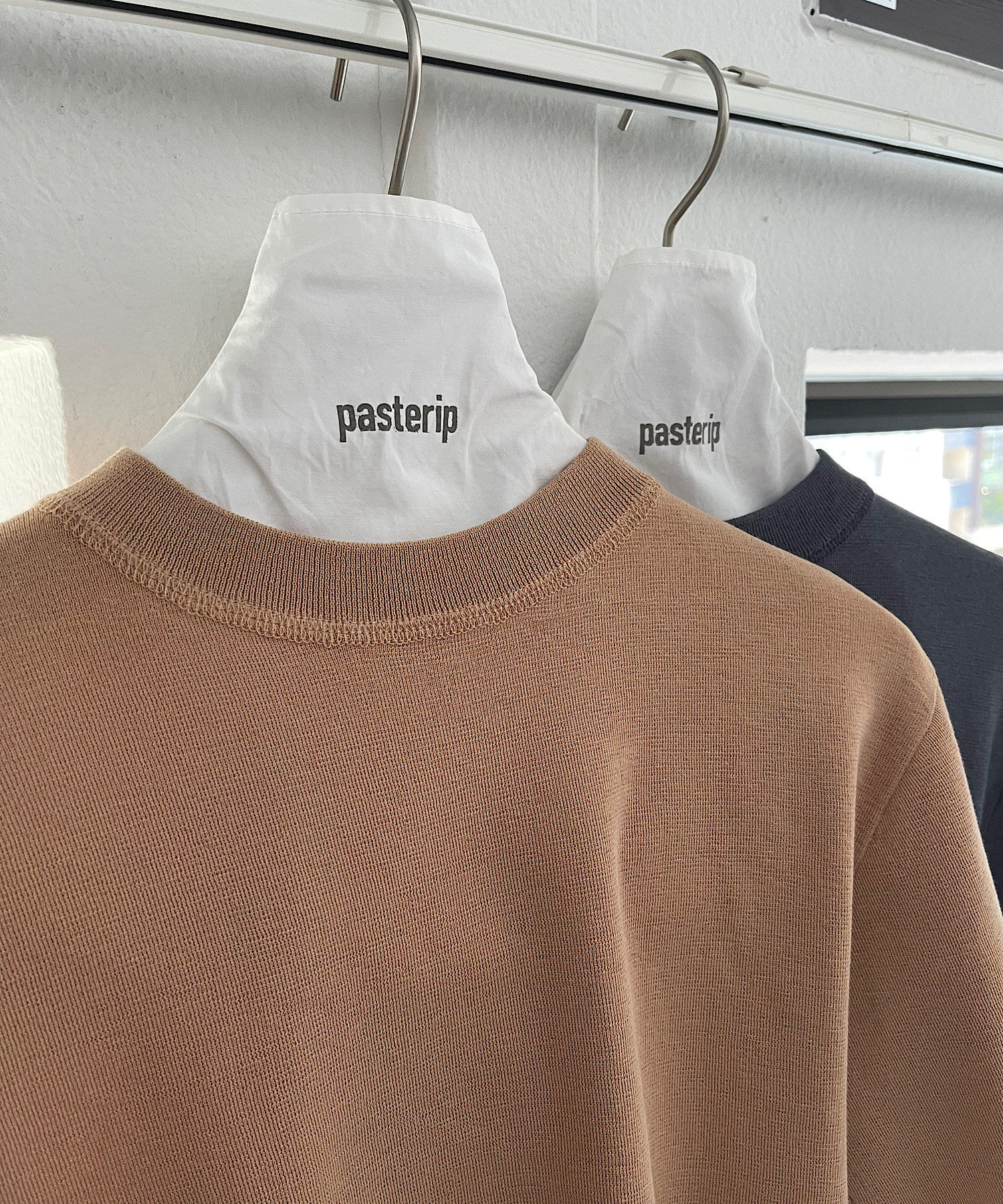 Pasterip(パセリ) Short sleeve CHIBI knit