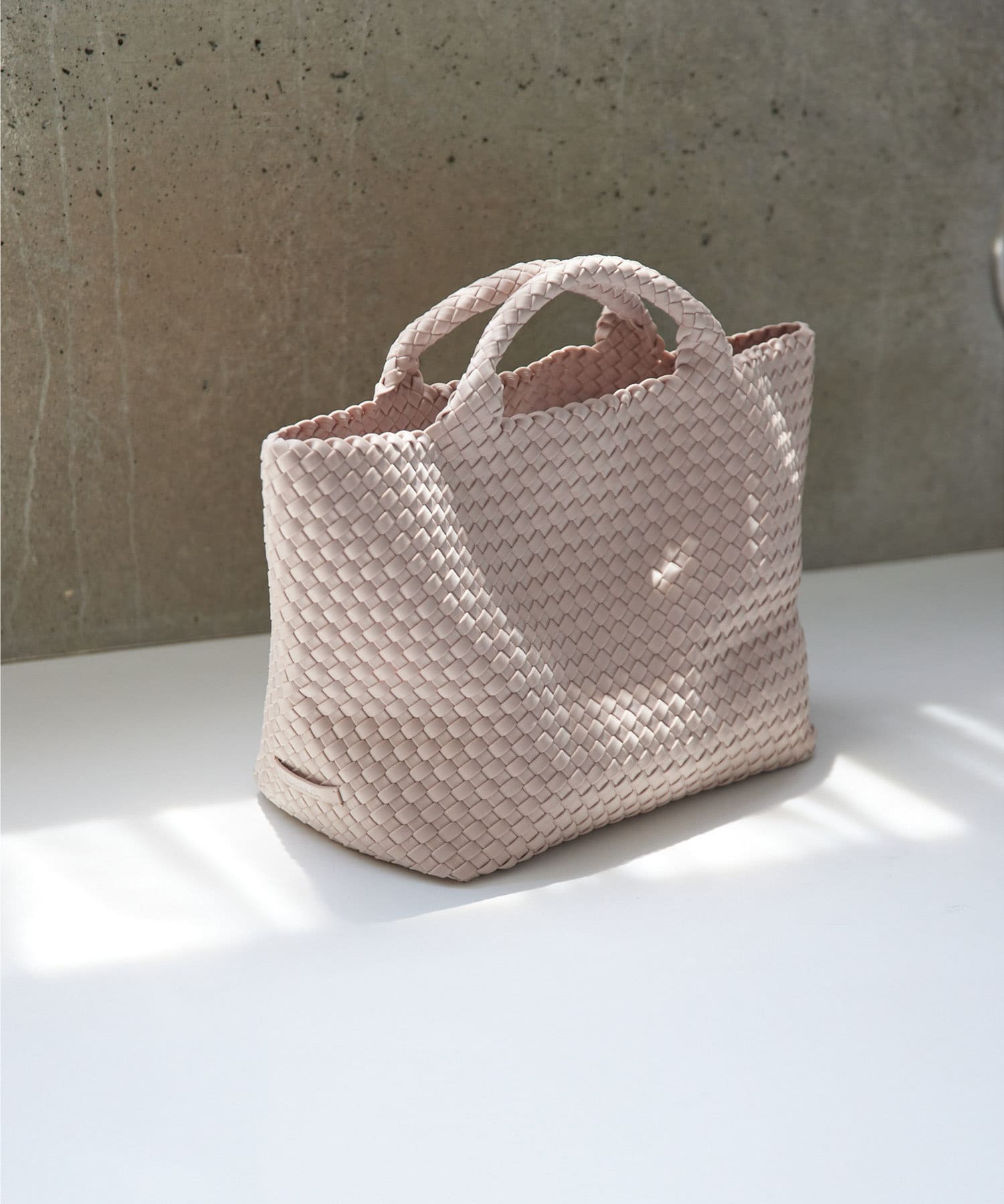 Whim Gazette(ウィム ガゼット) 【NAGHEDI】Medium Tote