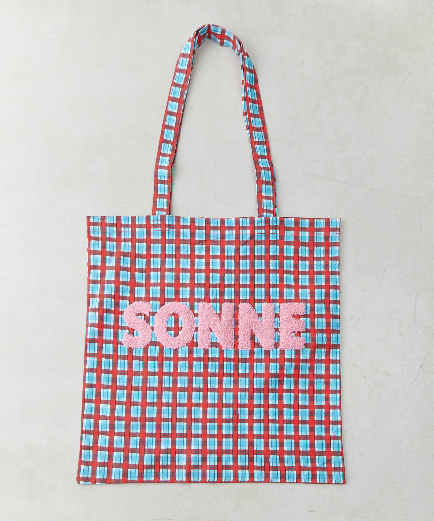 TKSオリジナル スクラッチ ロゴ入りリボントート バック 楽天市場】【A4サイズ対応・撥水・サスティナブル素材】LOGO