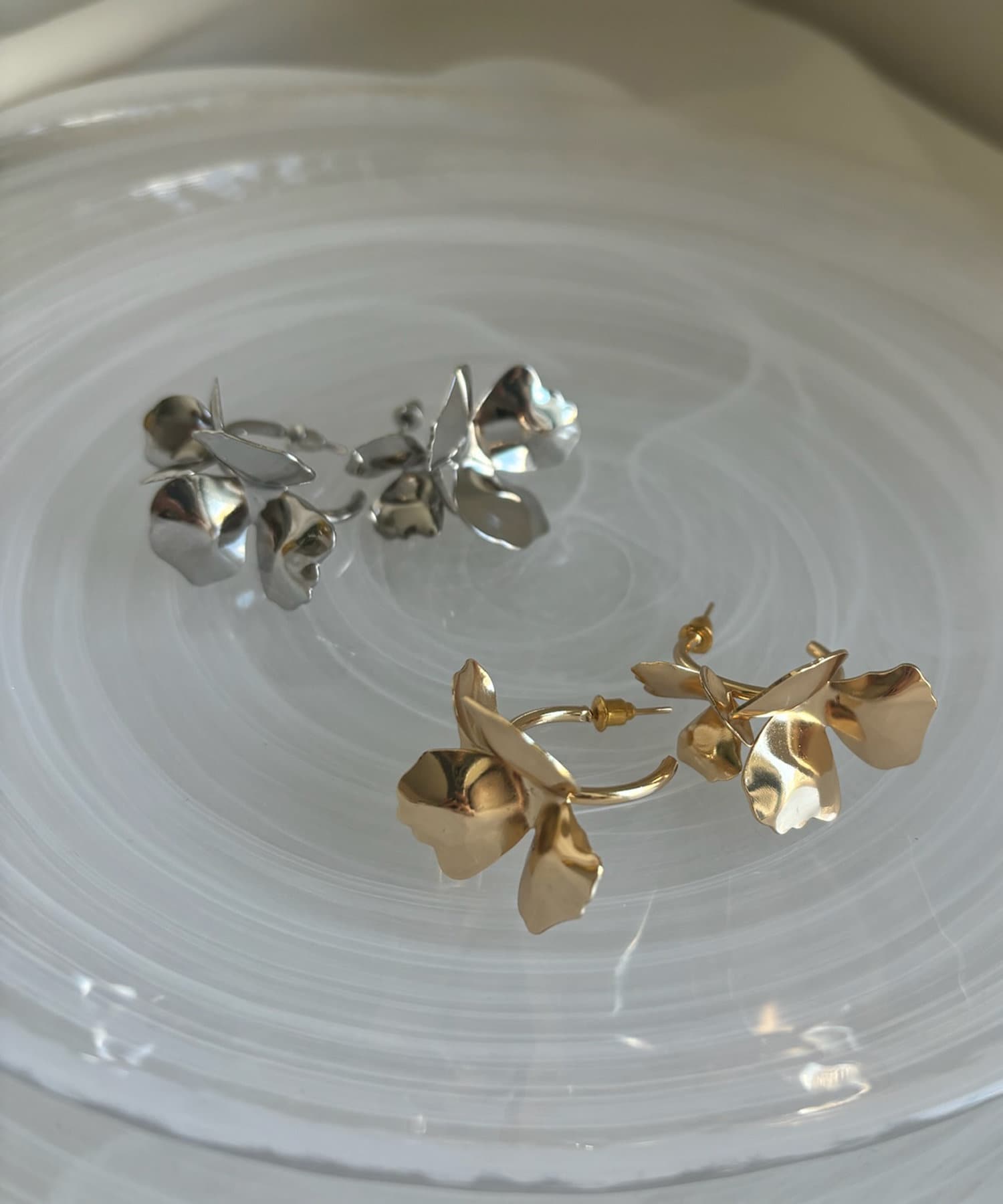 DOUDOU(ドゥドゥ) メタルモチーフピアス