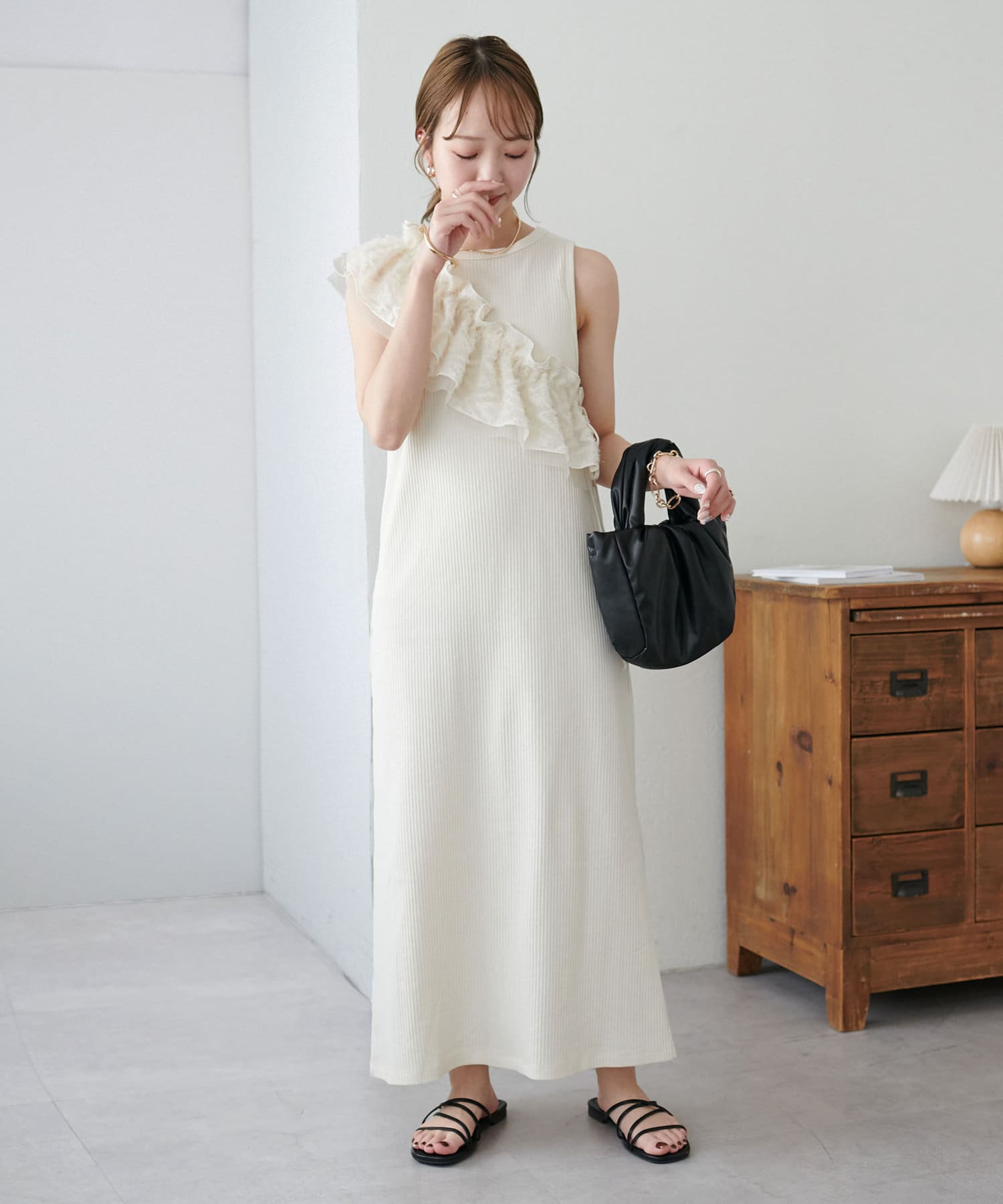 新品】幅70㎝ キャビネット ナチュラル フリル アウトレット チェスト