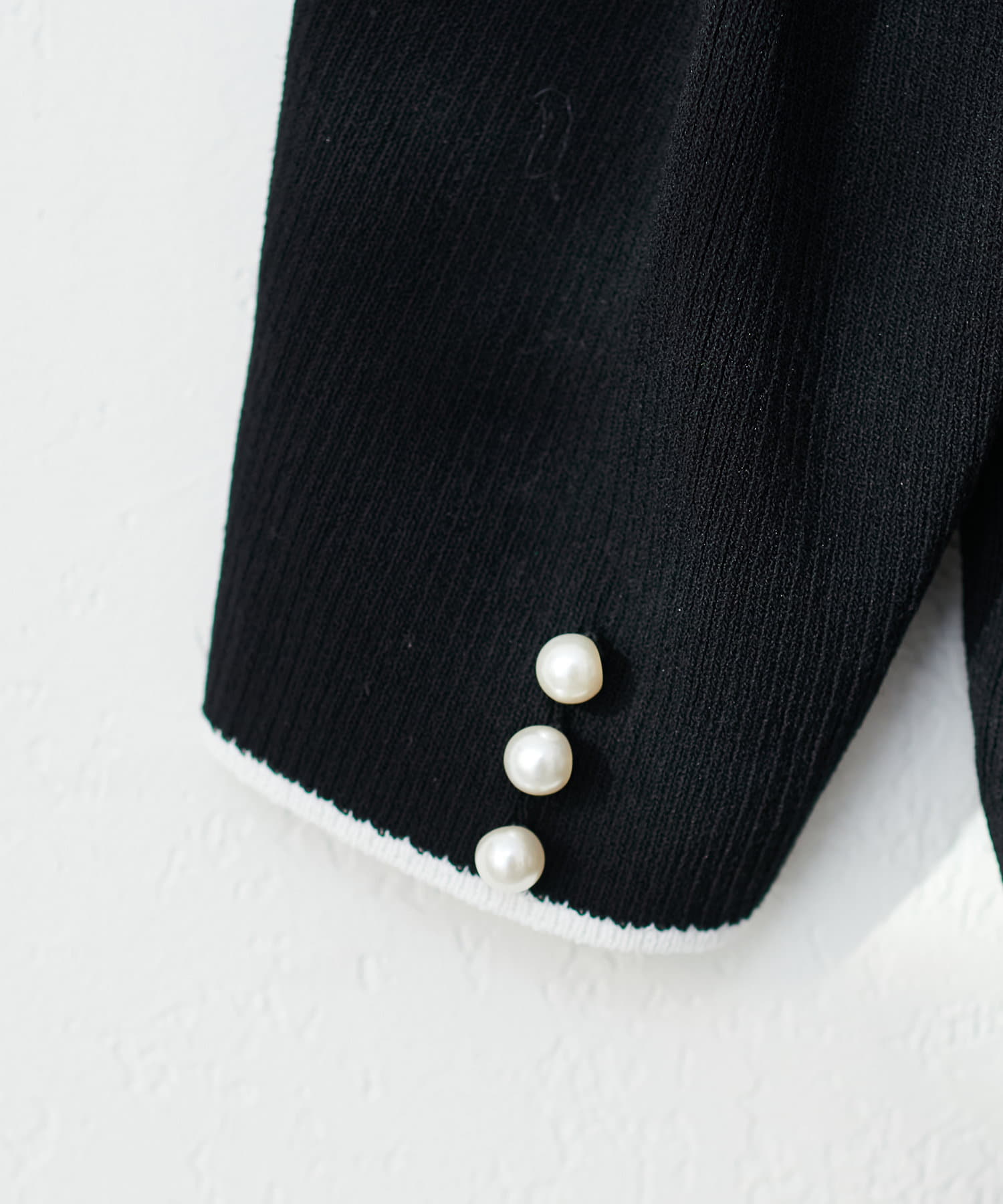 natural couture(ナチュラルクチュール) 【WEB限定】配色衿つき6分袖ニット