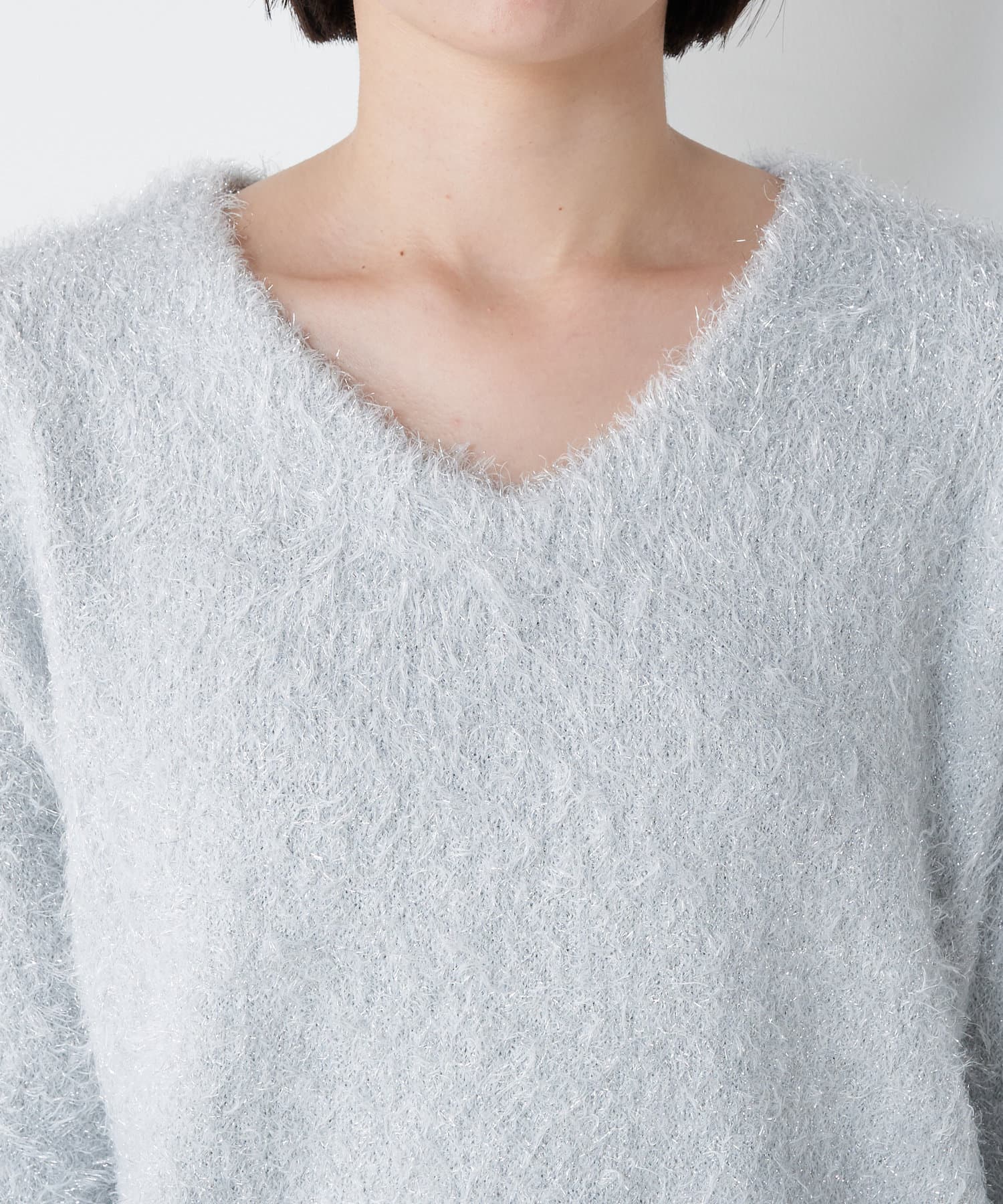 Jena　espace merveilleux(ジェナ　エスパスメルヴェイユ) フラッフィーラメVニット
