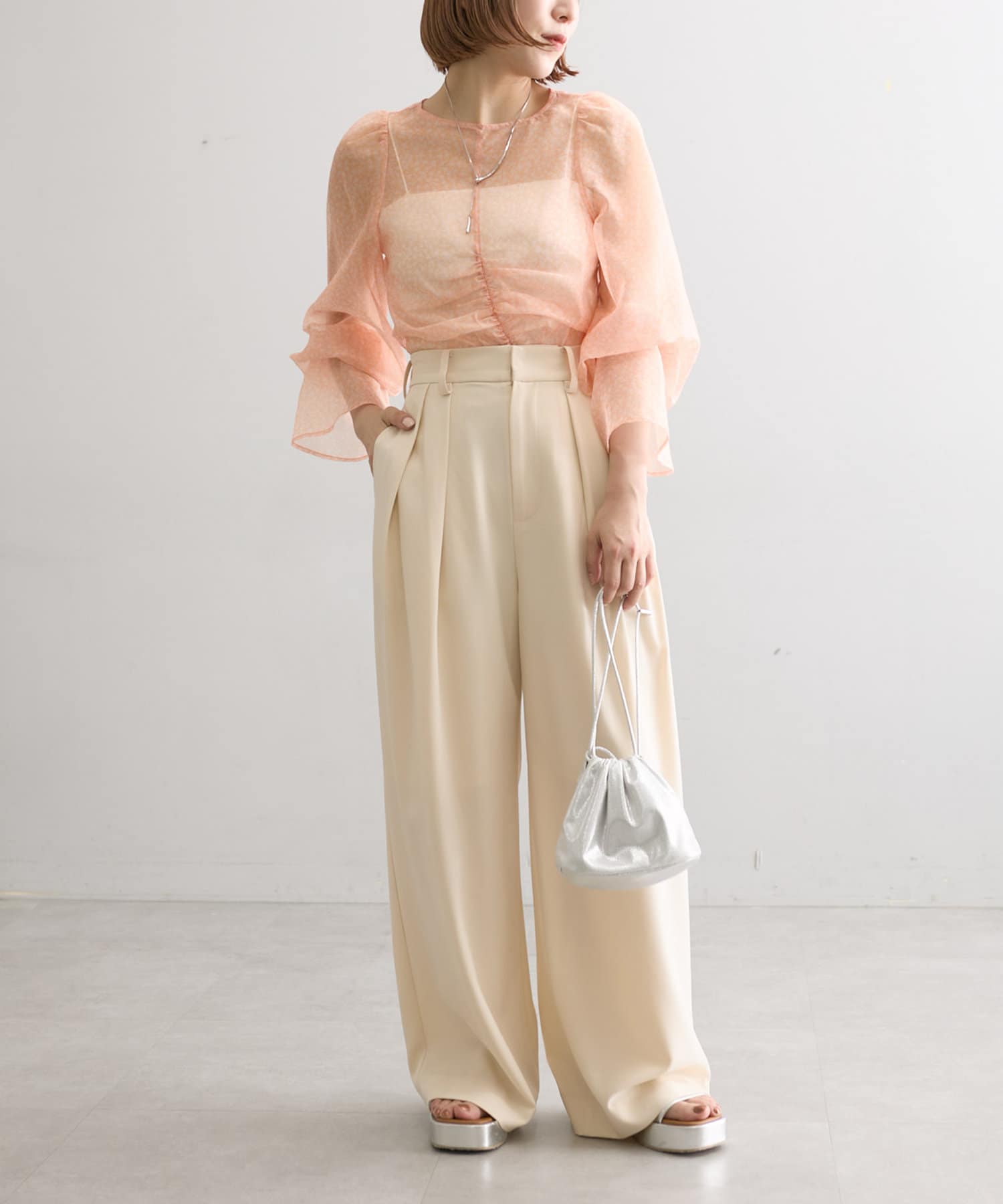 mystic(ミスティック) 花柄シアーブラウス