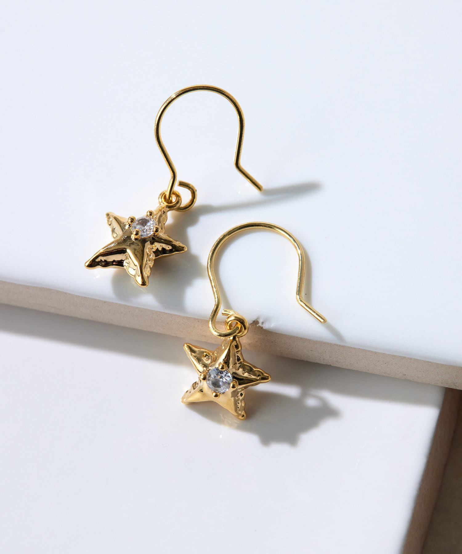 ear PAPILLONNER(イア パピヨネ) 《WEB限定》スター/星×クリスタルピアス