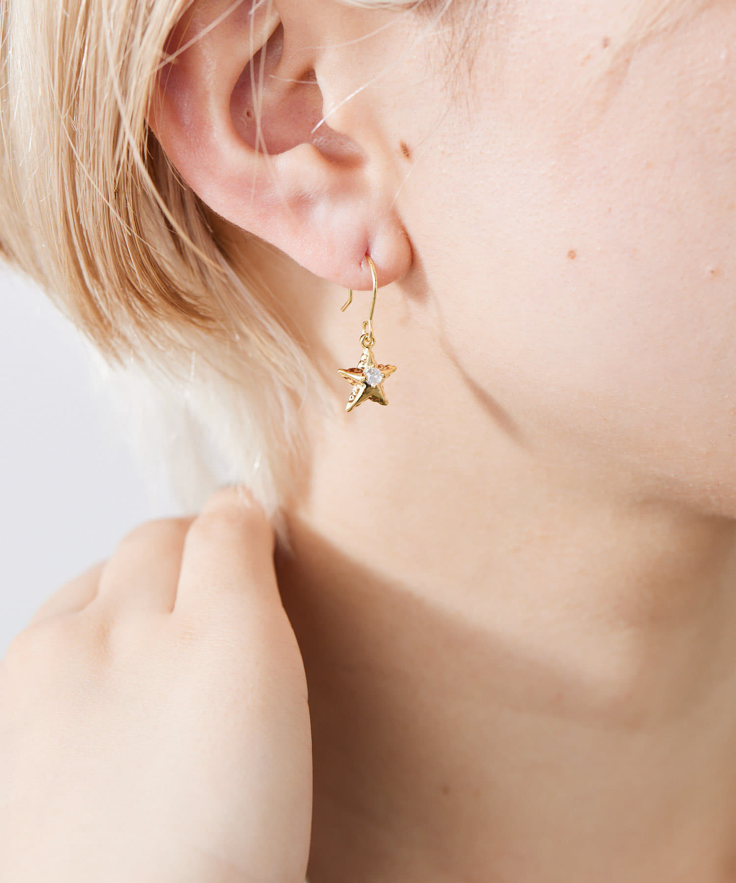 ear PAPILLONNER(イア パピヨネ) 《WEB限定》スター/星×クリスタルピアス