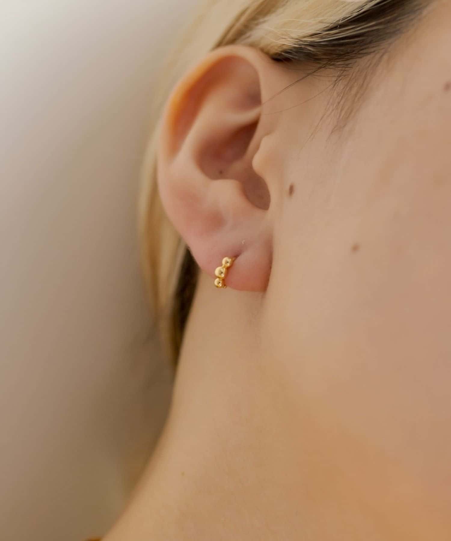 ear PAPILLONNER(イア パピヨネ) レディース 《スターリングシルバー使用/キャッチレス》ミニミニスリーフープピアス 925ゴールド