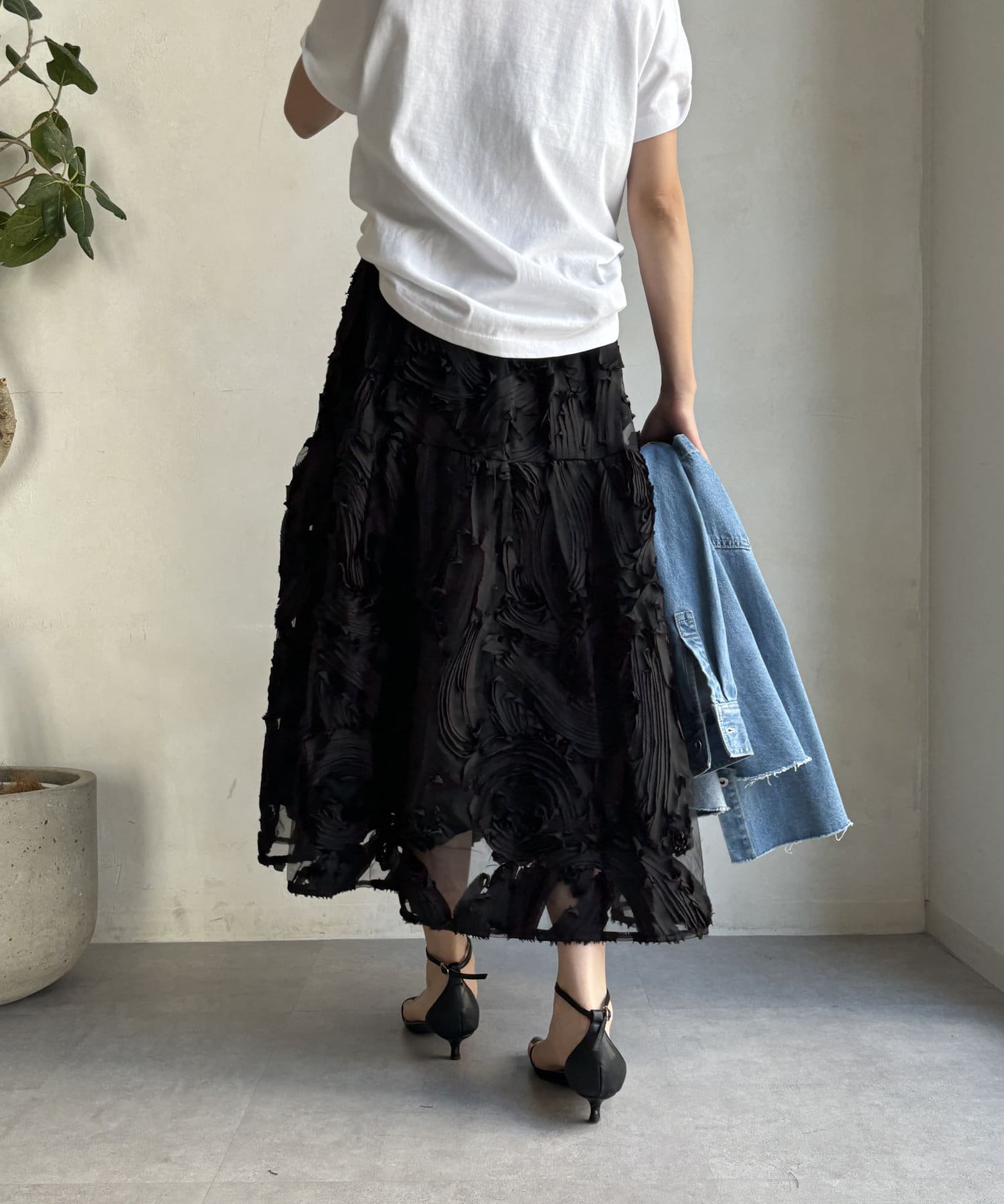 DOUDOU(ドゥドゥ) 【WEB限定】オーガンジーコード刺繍スカート