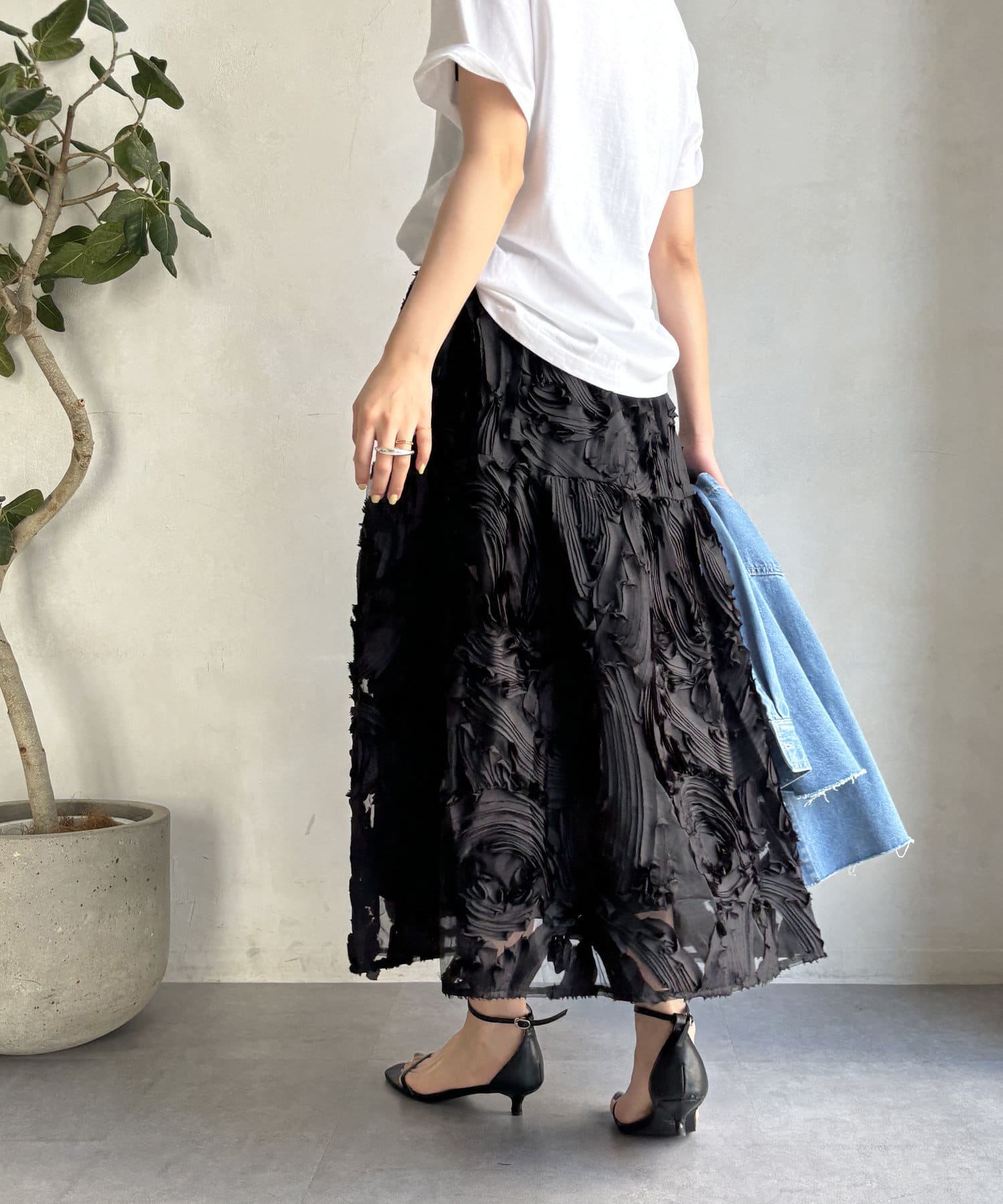 DOUDOU(ドゥドゥ) 【WEB限定】オーガンジーコード刺繍スカート