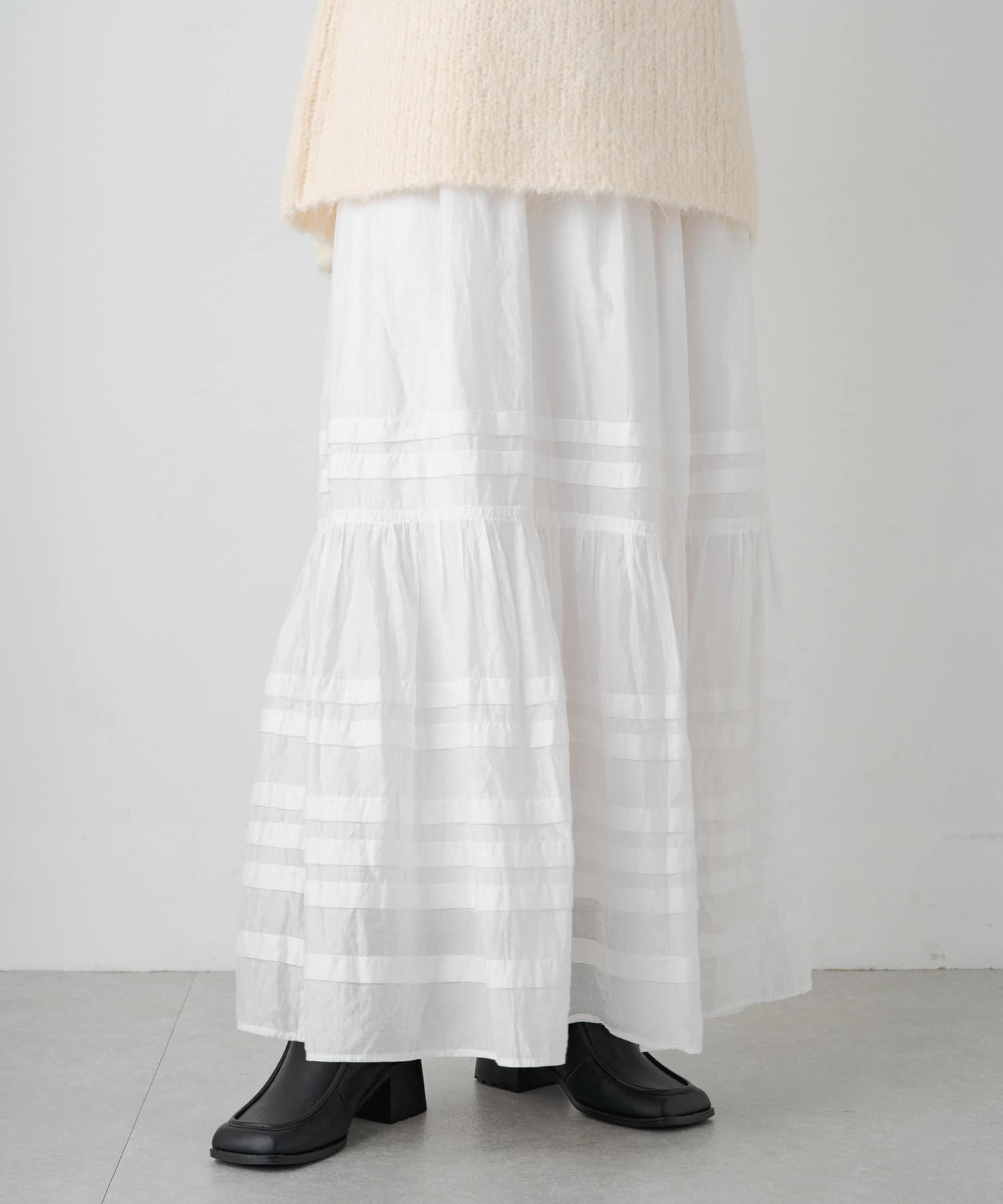 新品　omekashi タックティアードスカート Omekashi（オメカシ）の「タックティアードスカート（スカート