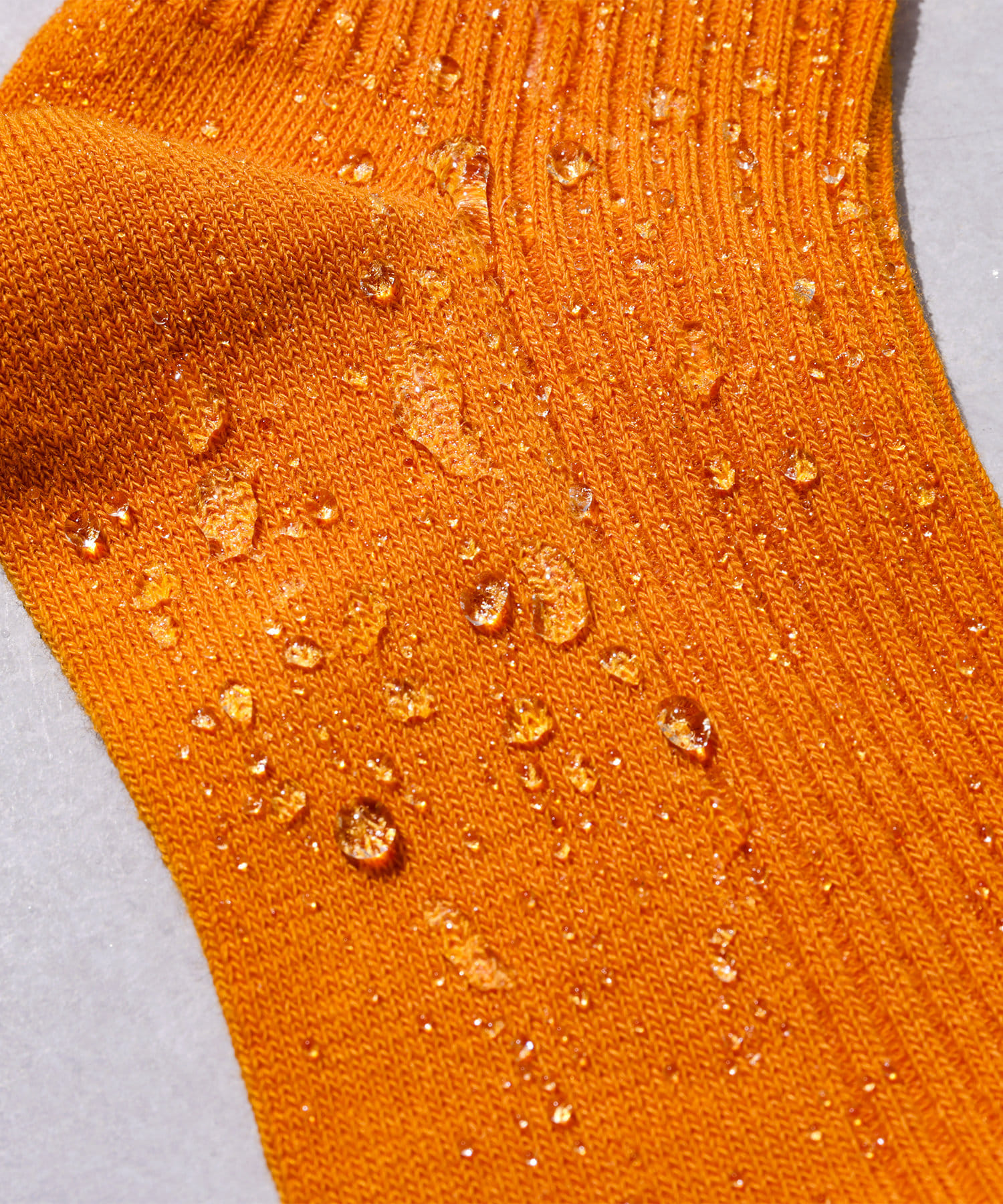 3COINS(スリーコインズ) フラワー刺繍撥水ソックス／Rainy Day Style