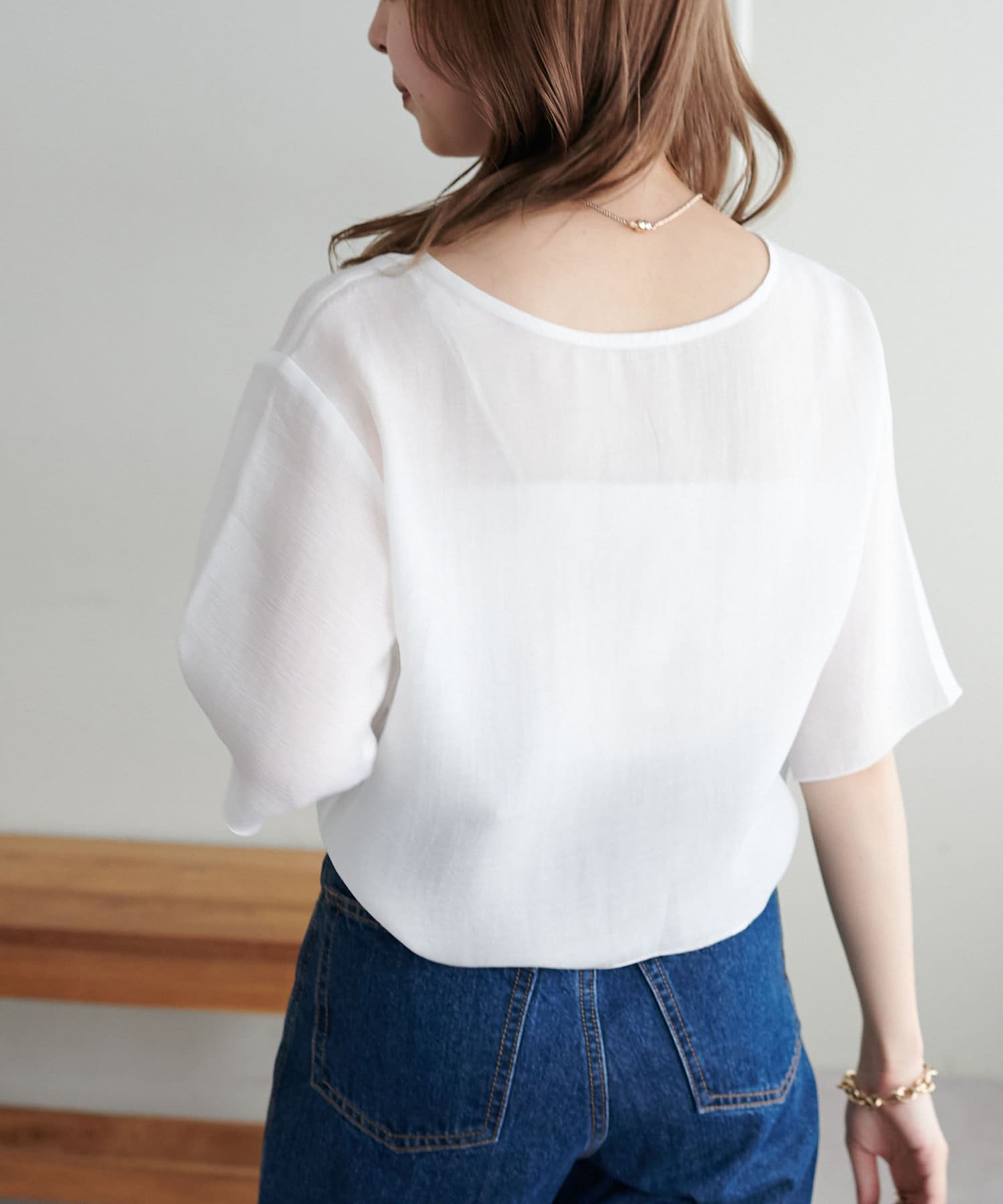 後ろボタンのくしゅくしゅギャザープルオーバートップス レディース 新色追加!/WEB限定】前後2WAYシアー金ボタンプルオーバー