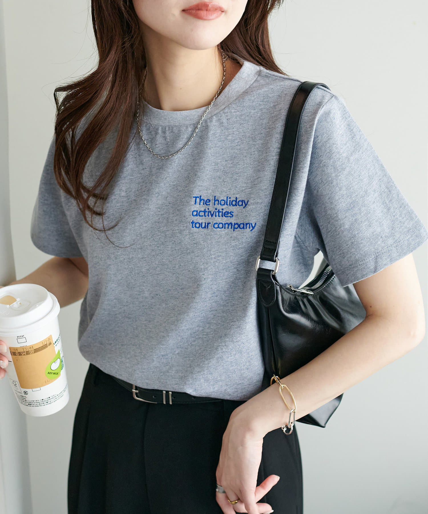 DISCOAT(ディスコート) レディース 《新色追加!》【WEB限定】3段ロゴ刺繍ショートTシャツ グレー