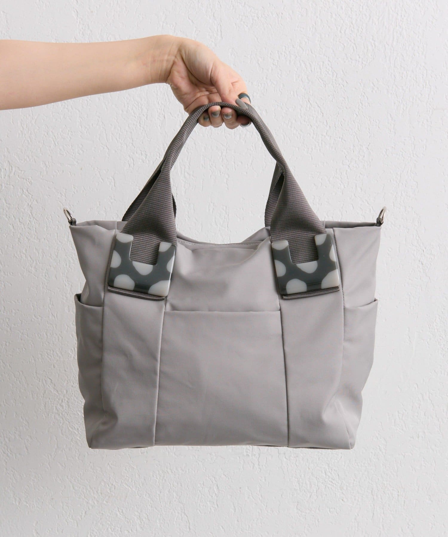 ear PAPILLONNER(イア パピヨネ) 《ポケット8個/ひざ上サイズ/ショルダー付き》樹脂パーツトートバッグSサイズ