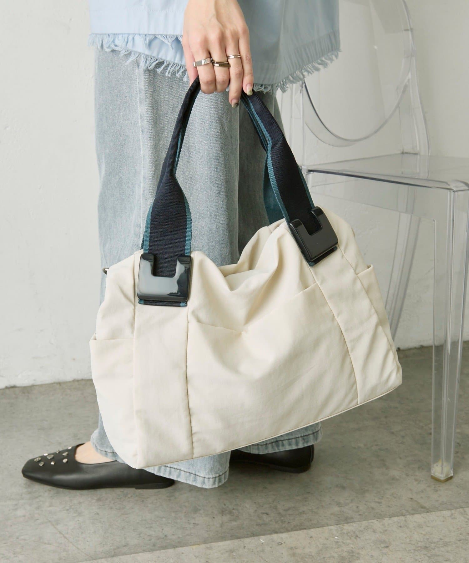 ear PAPILLONNER(イア パピヨネ) 《累計販売5万個突破！/WEB限定カラーあり》 ショルダー付き樹脂パーツトートバッグMサイズ