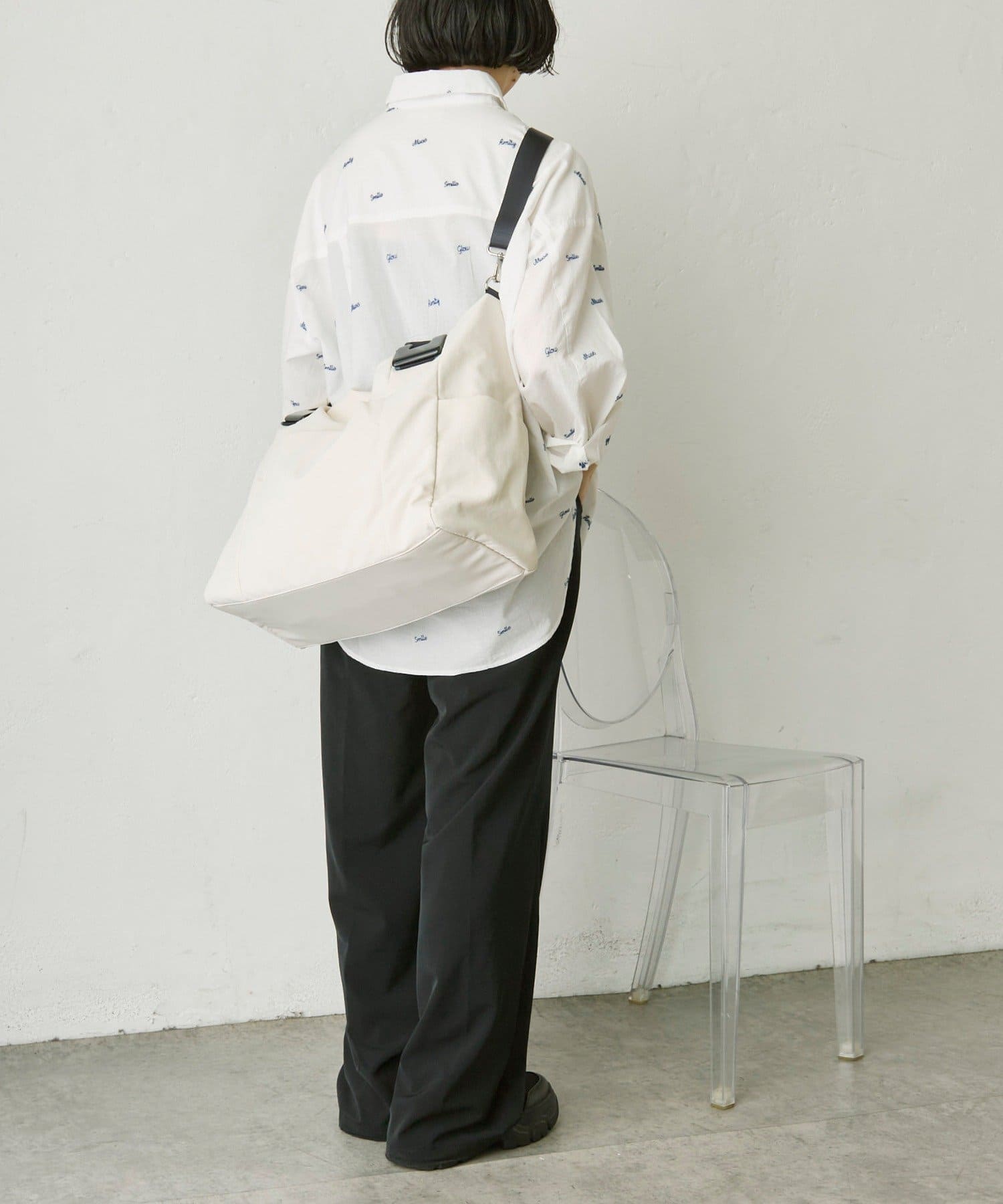 ear PAPILLONNER(イア パピヨネ) 《1、2泊旅行や出張におすすめ》ショルダー付き/樹脂パーツトートバッグLサイズ