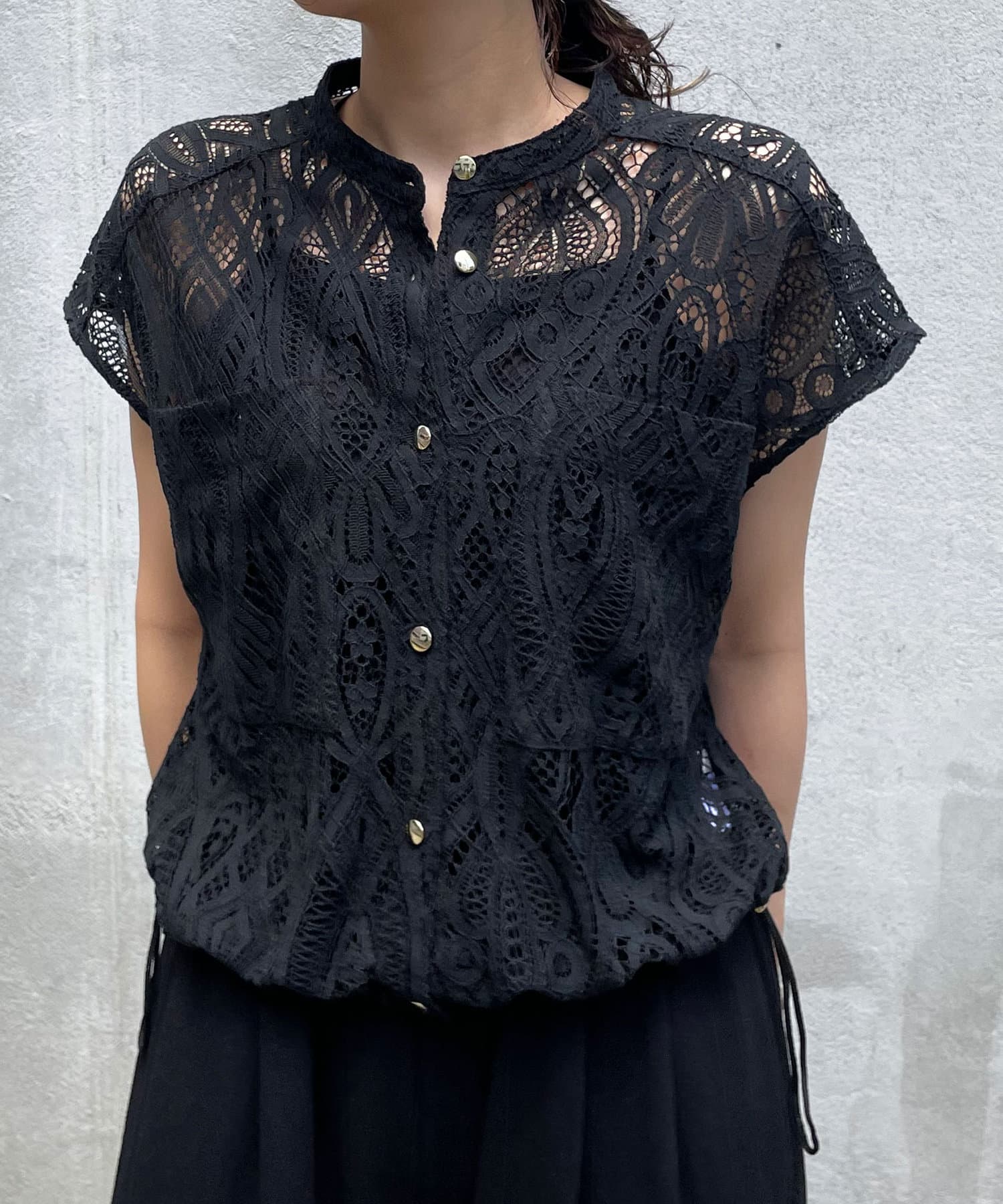 Jena　espace merveilleux(ジェナ　エスパスメルヴェイユ) レースノースリブラウス