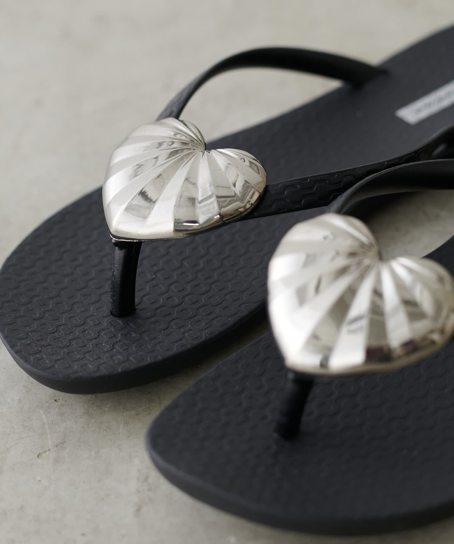 LARUTA(ラルータ) 〈Ipanema〉ハートビーチサンダル