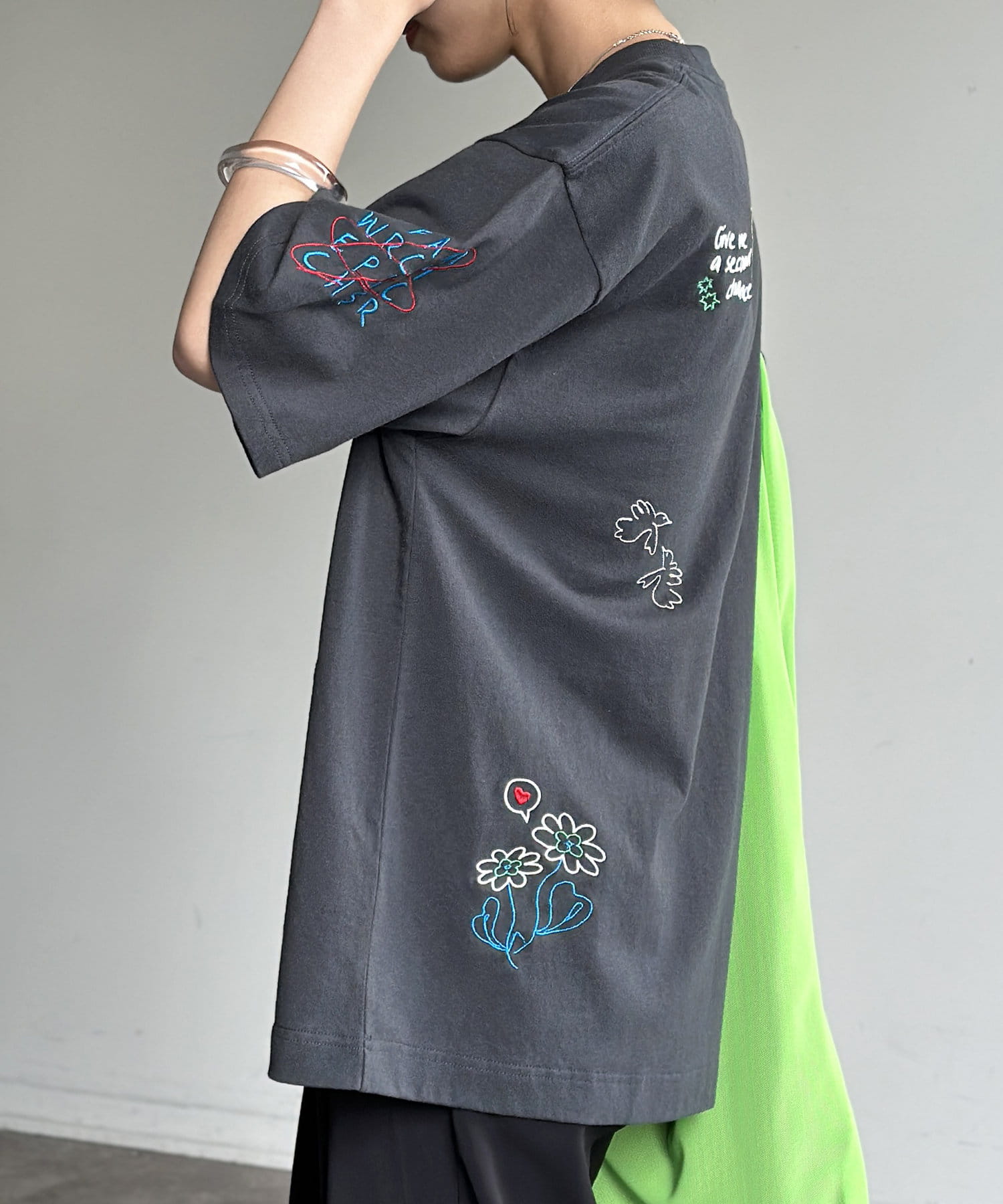 落書き刺繍T2 | CPCM(シーピーシーエム)レディース | PAL CLOSET