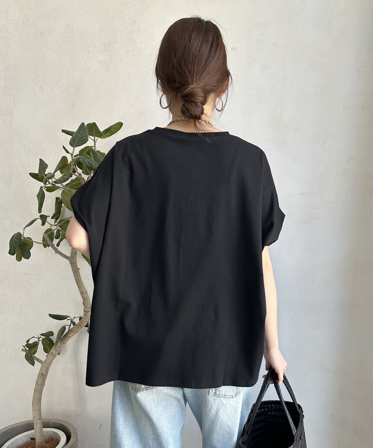 DOUDOU(ドゥドゥ) 【WEB限定】ロゴミックスフロッキープリントTEE