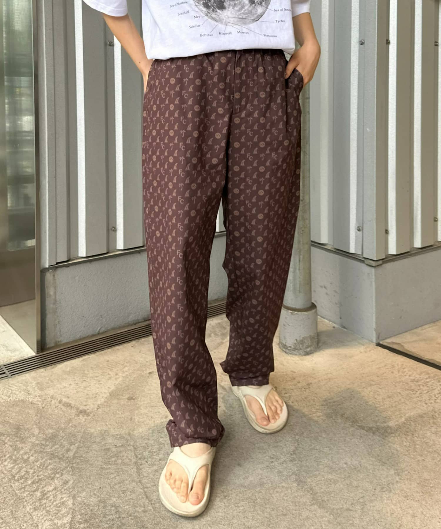 yantor 6タックパンツ yantor ヤントル 6タックパンツ OVIE STUDIO限定