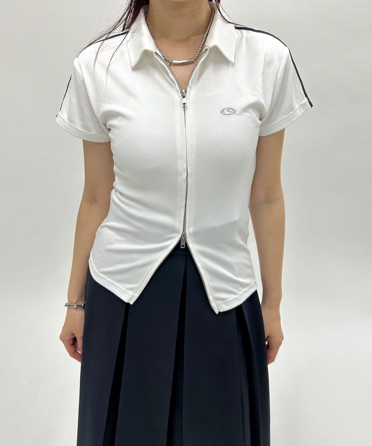 WHO'S WHO GALLERY カジュアルシャツ レディース フーズフーギャラリー 中古　古着 SLOPPY/スロッピー】フューチャーロゴライントップス | WHO'S