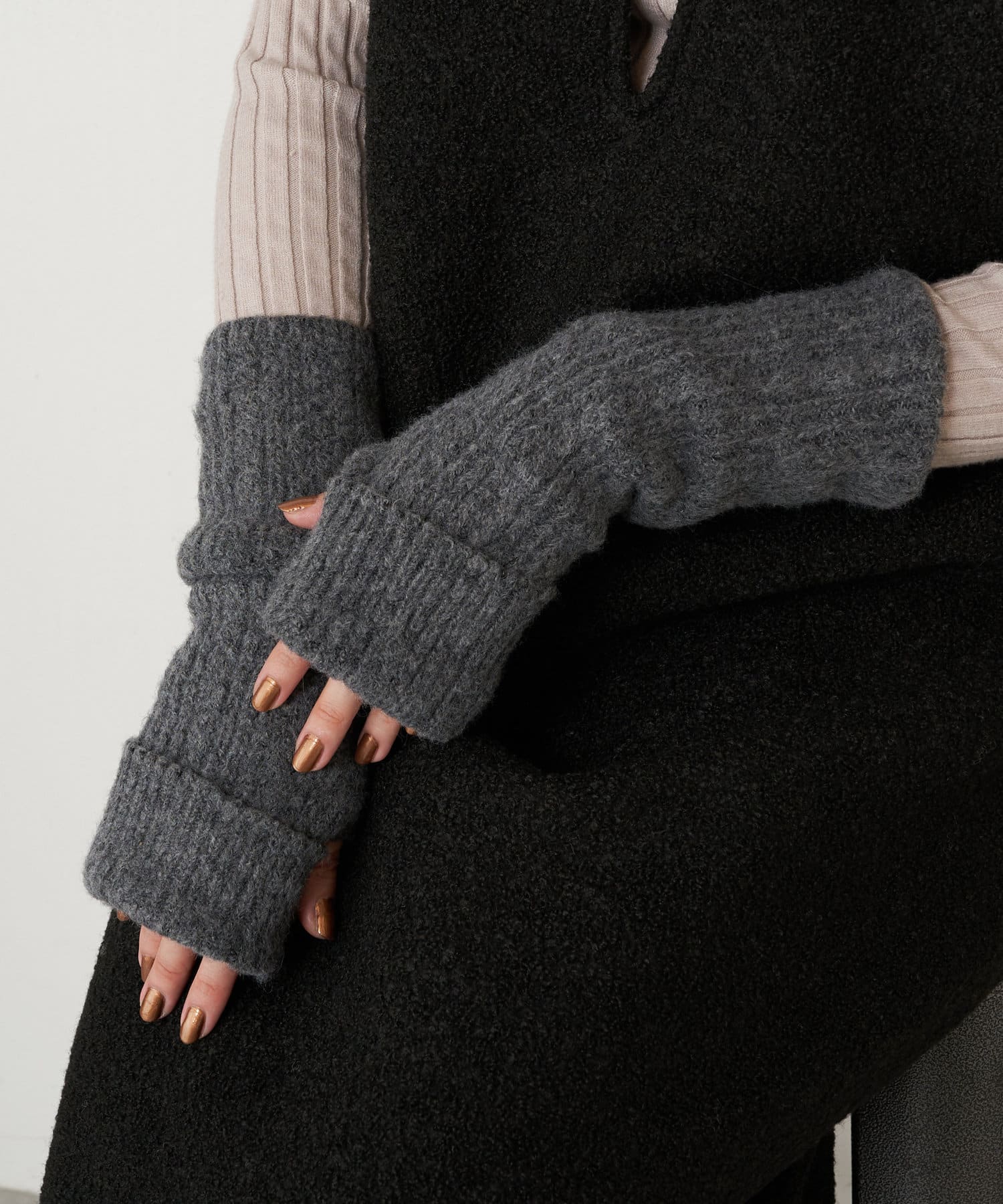 Jena　espace merveilleux(ジェナ　エスパスメルヴェイユ) ケーブルニットアームウォーマー