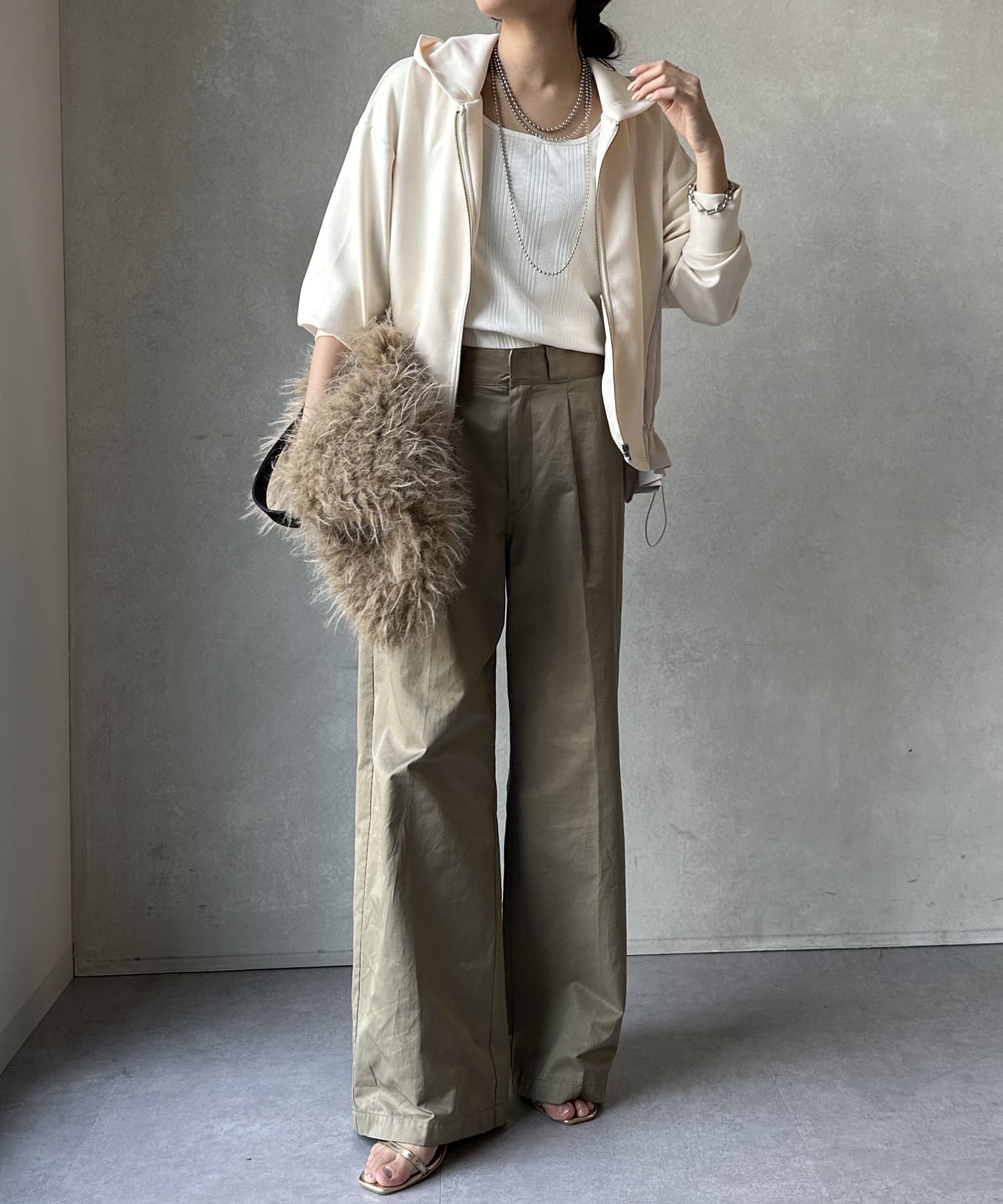 WEB限定】異素材切替ドロストパーカー | DOUDOU(ドゥドゥ)レディース