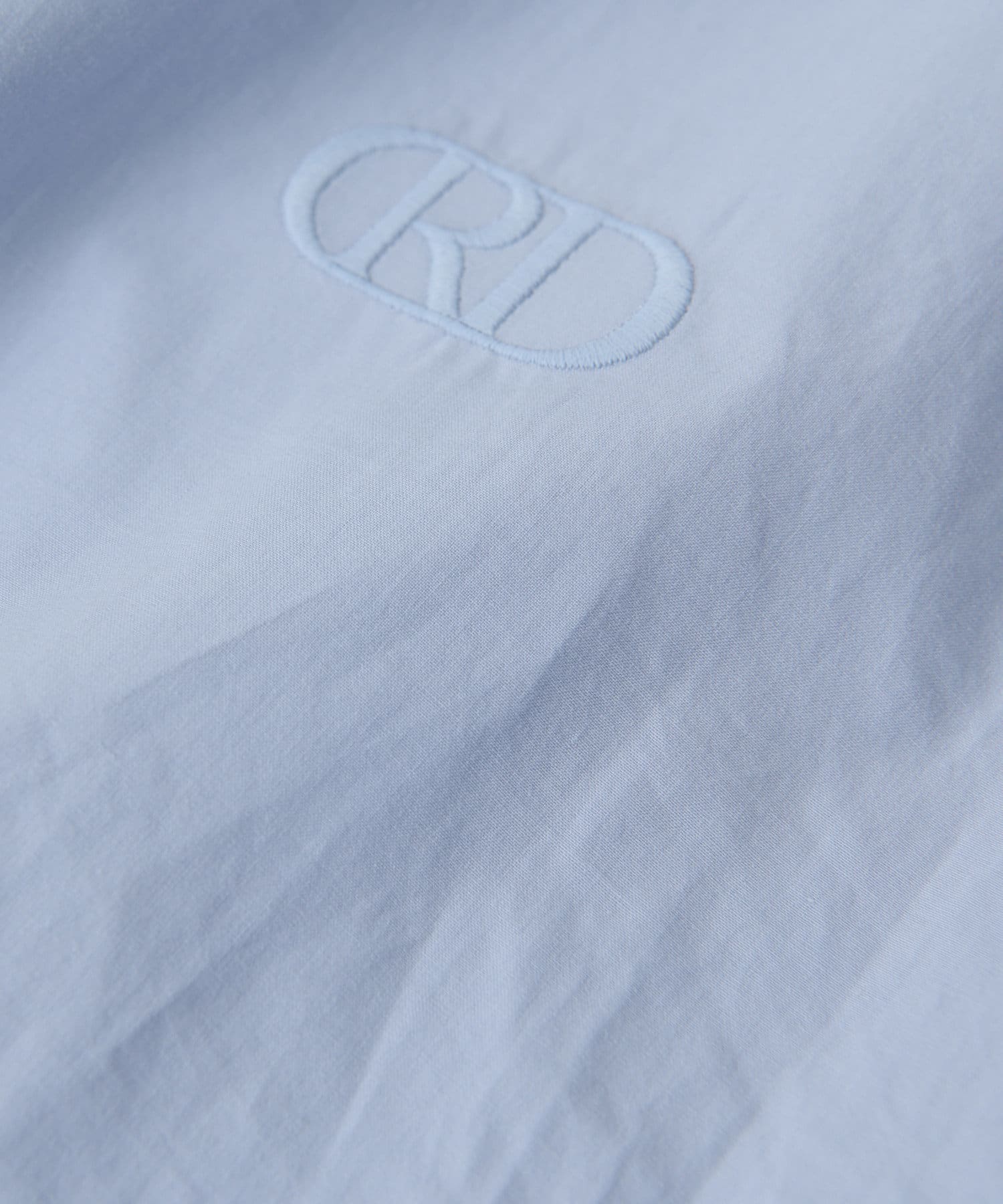 RIVE DROITE(リヴドロワ) 予約【トレンドライクなデザイン】ロゴ刺繍ショートシャツ