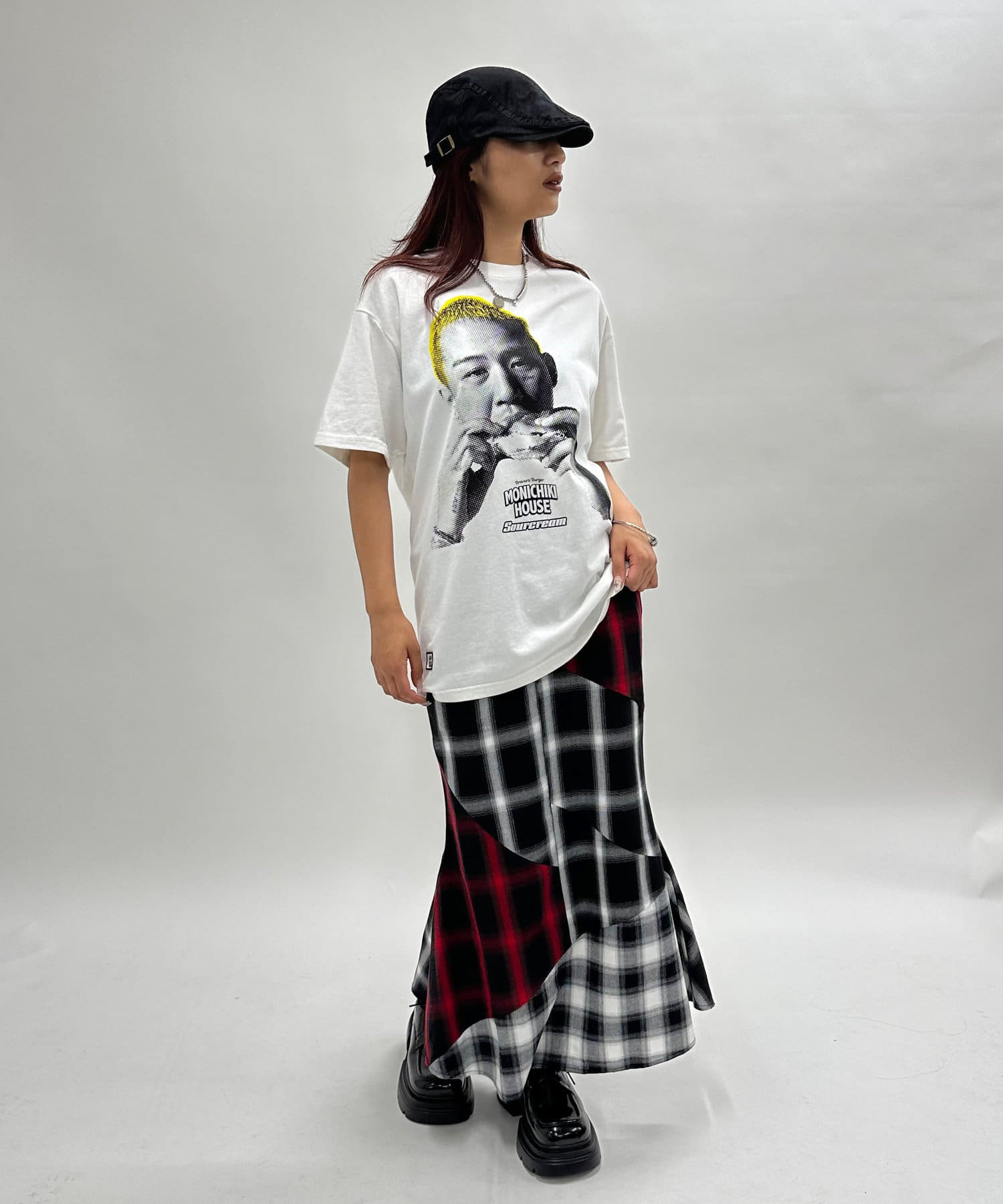 WHO’S WHO gallery(フーズフーギャラリー) MONICHIKI HOUSE × SOUR CREAMモニーバーガーTEE