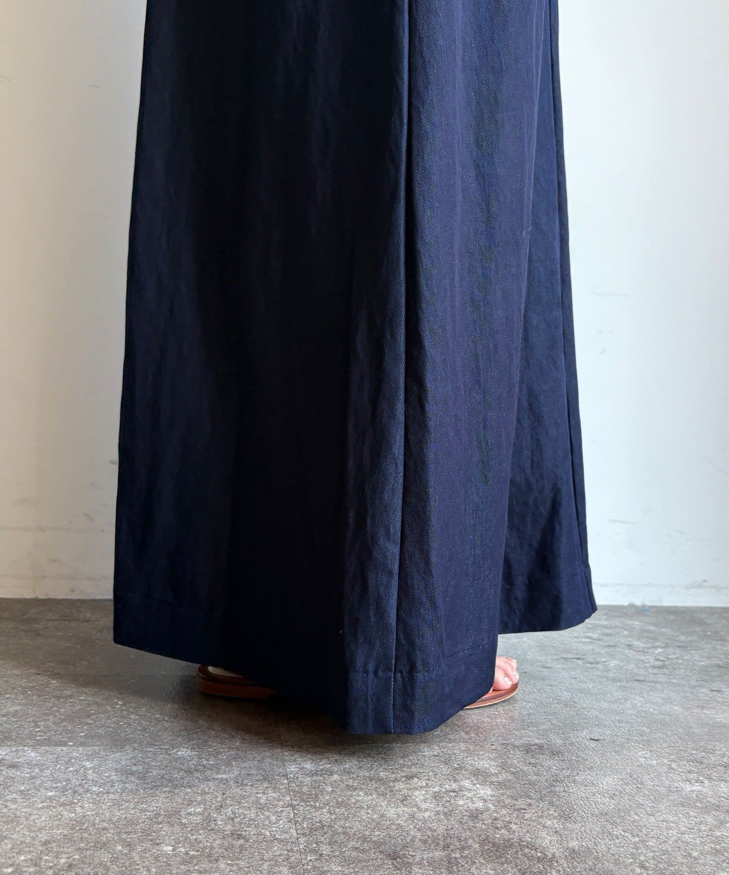 DOUDOU(ドゥドゥ) 【新色追加/前後2WAYで着られる】深Vワンピース