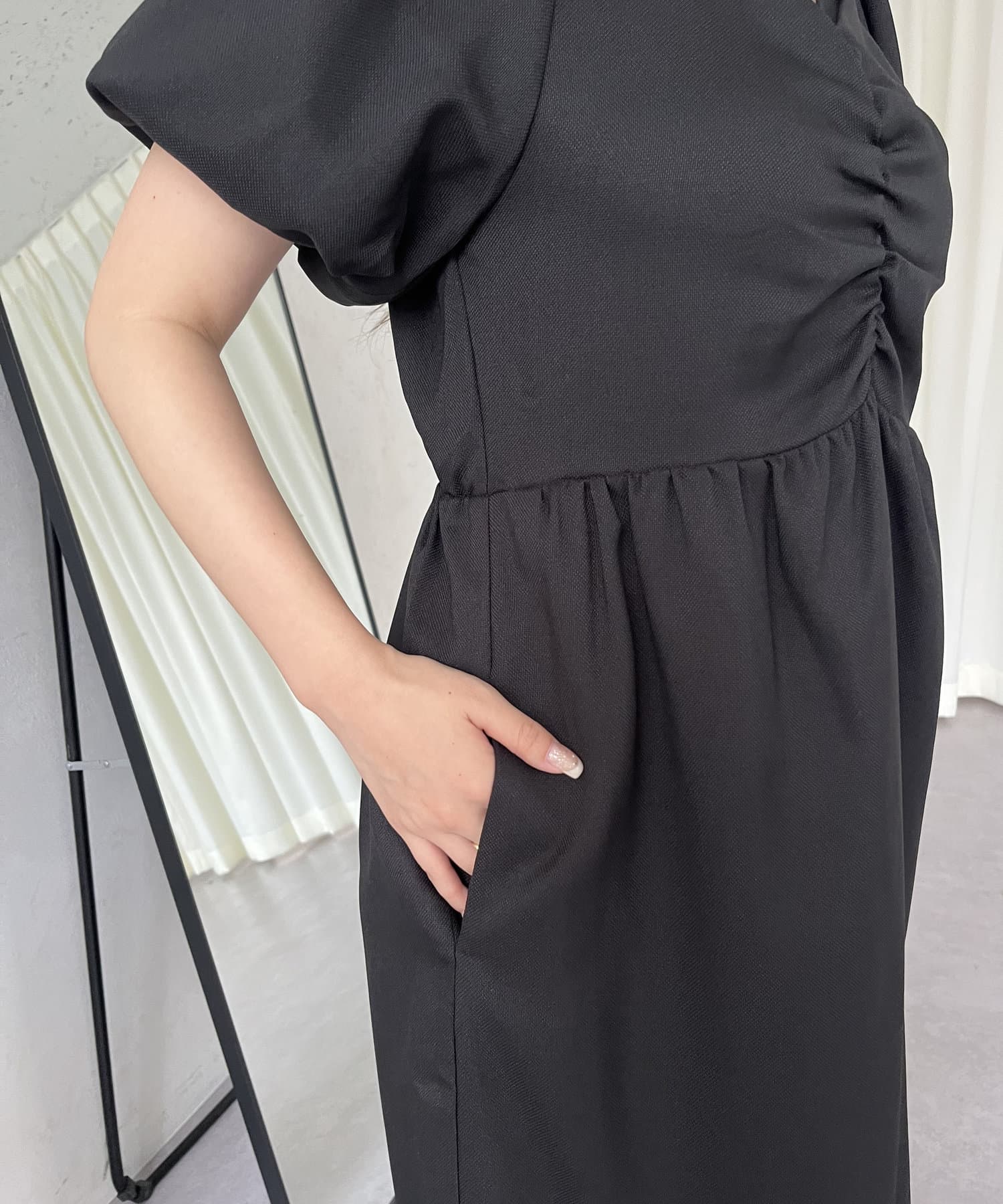 prose verse(プロズヴェール) シャーリングパフスリーブナローワンピース