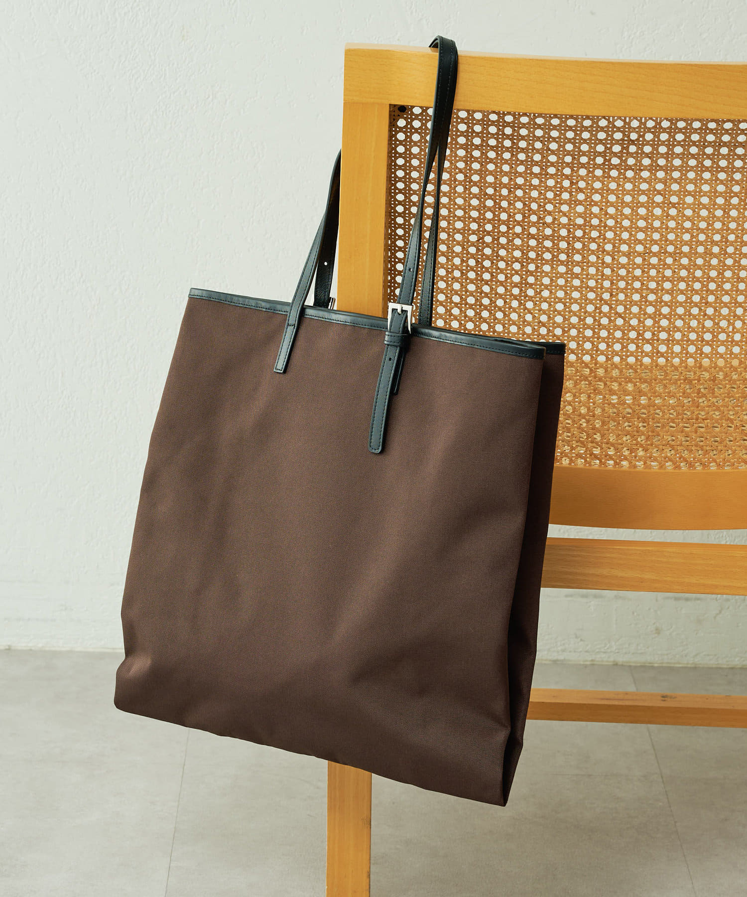 Whim Gazette(ウィム ガゼット) 【2.718】FLAT TOTE