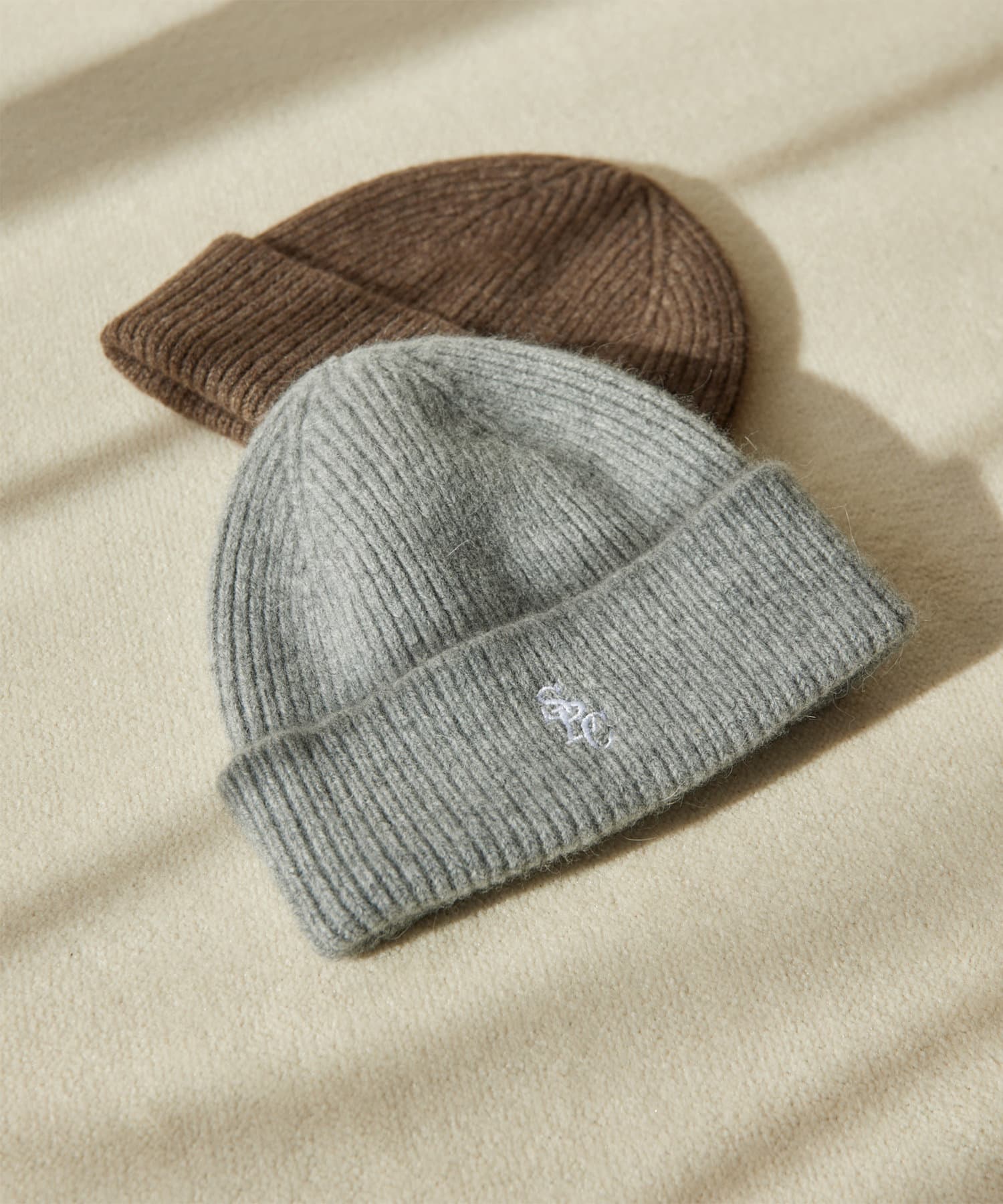 Whim Gazette(ウィム ガゼット) レディース 【Sporty & Rich】SRC Wool Beanie グレー