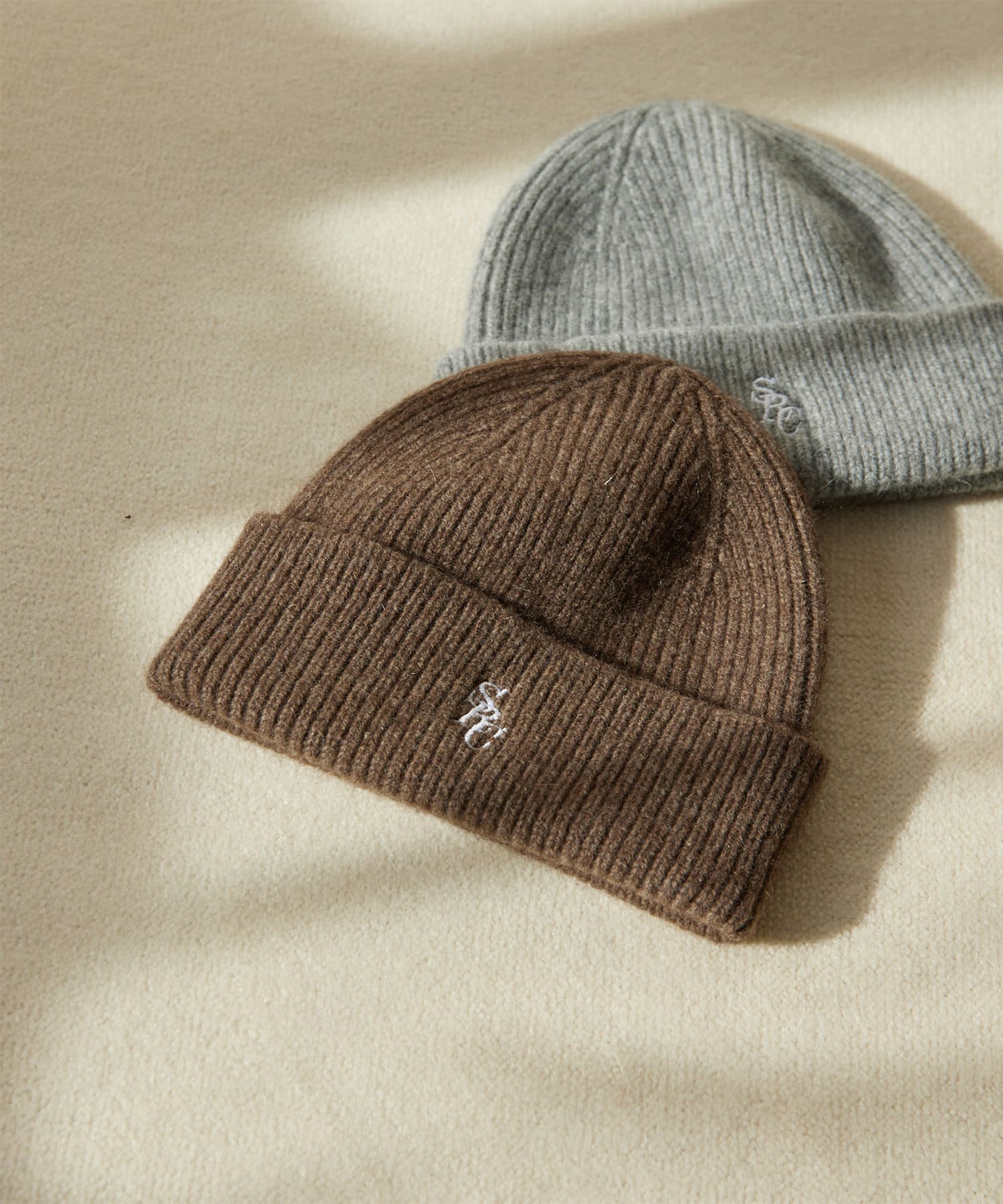 Whim Gazette(ウィム ガゼット) レディース 【Sporty & Rich】SRC Wool Beanie ブラウン