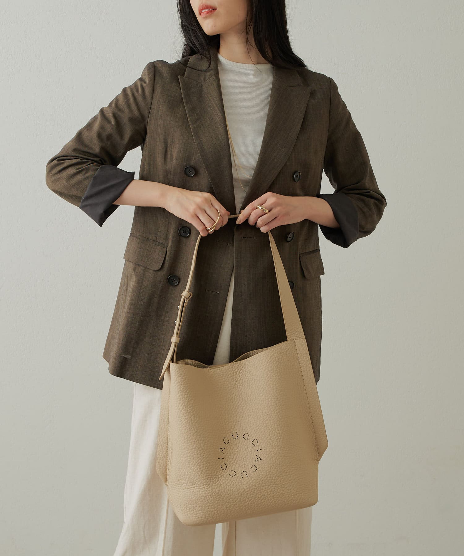 グッシオ ワンハンドルトート ALCE | IACUCCI(イアクッチ