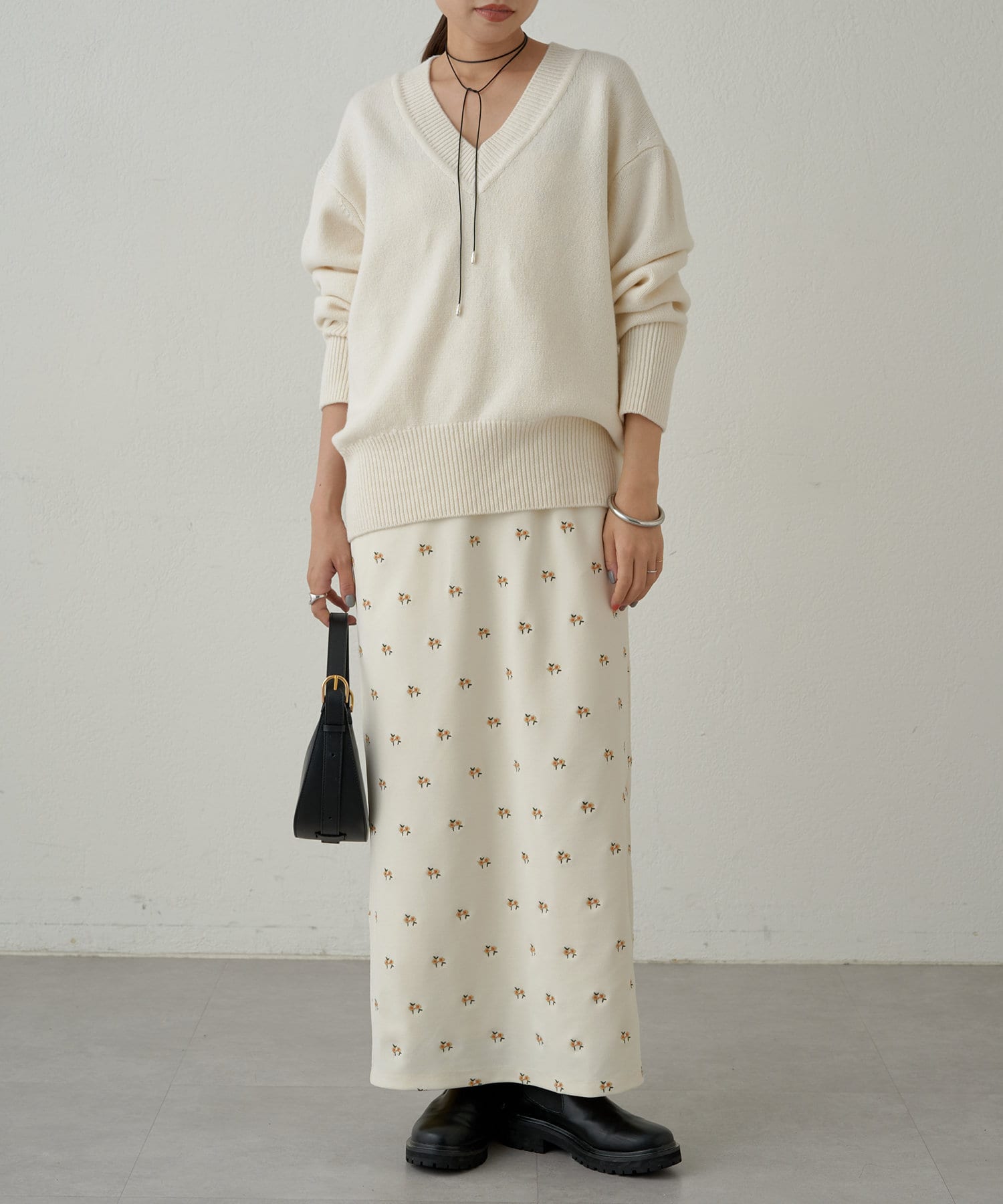 WOOL Vニット | LOUNGEDRESS(ラウンジドレス)レディース | PAL CLOSET(パルクローゼット) -  パルグループ公式ファッション通販サイト