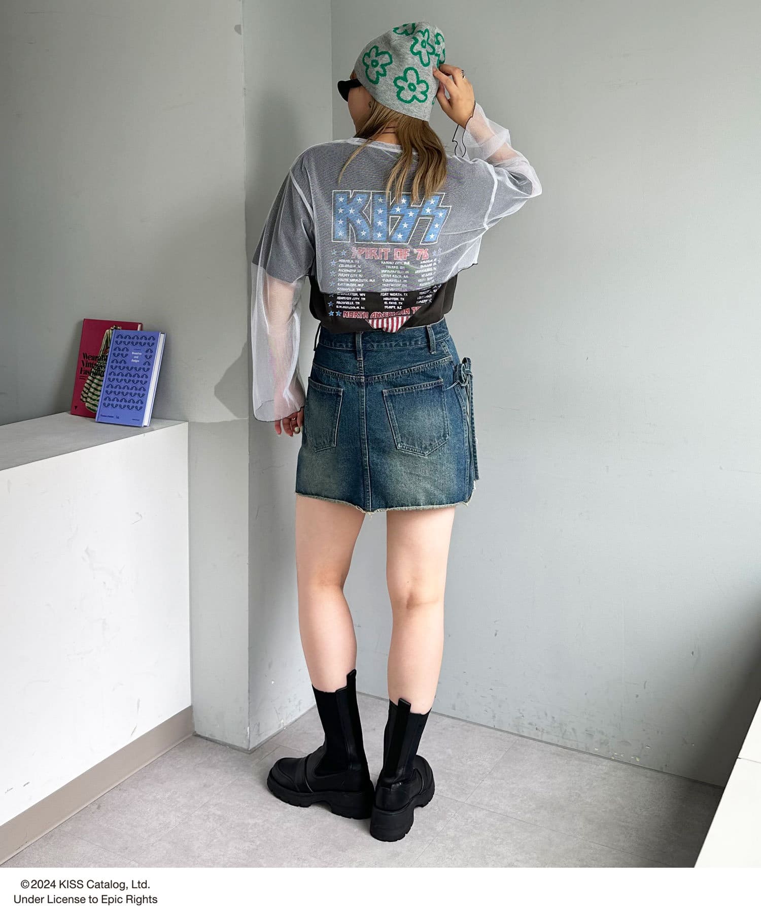 CIAOPANIC(チャオパニック) 【WEB限定】ショート丈ラメクルーシアートップス