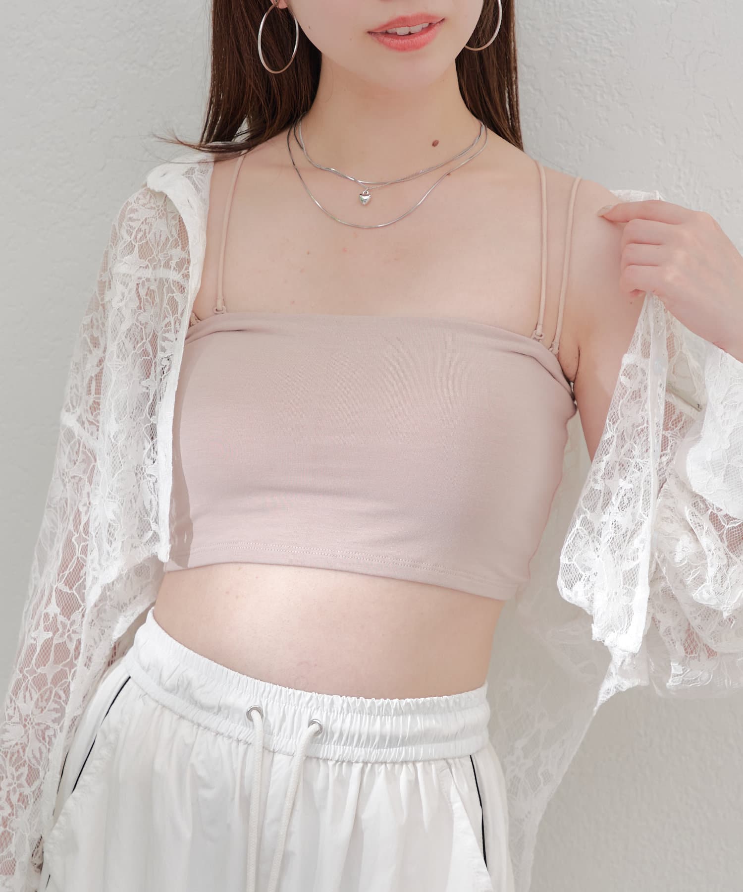 OUTLET(アウトレット) 【Chico】パット付マルチウェイストラップベアキャミ