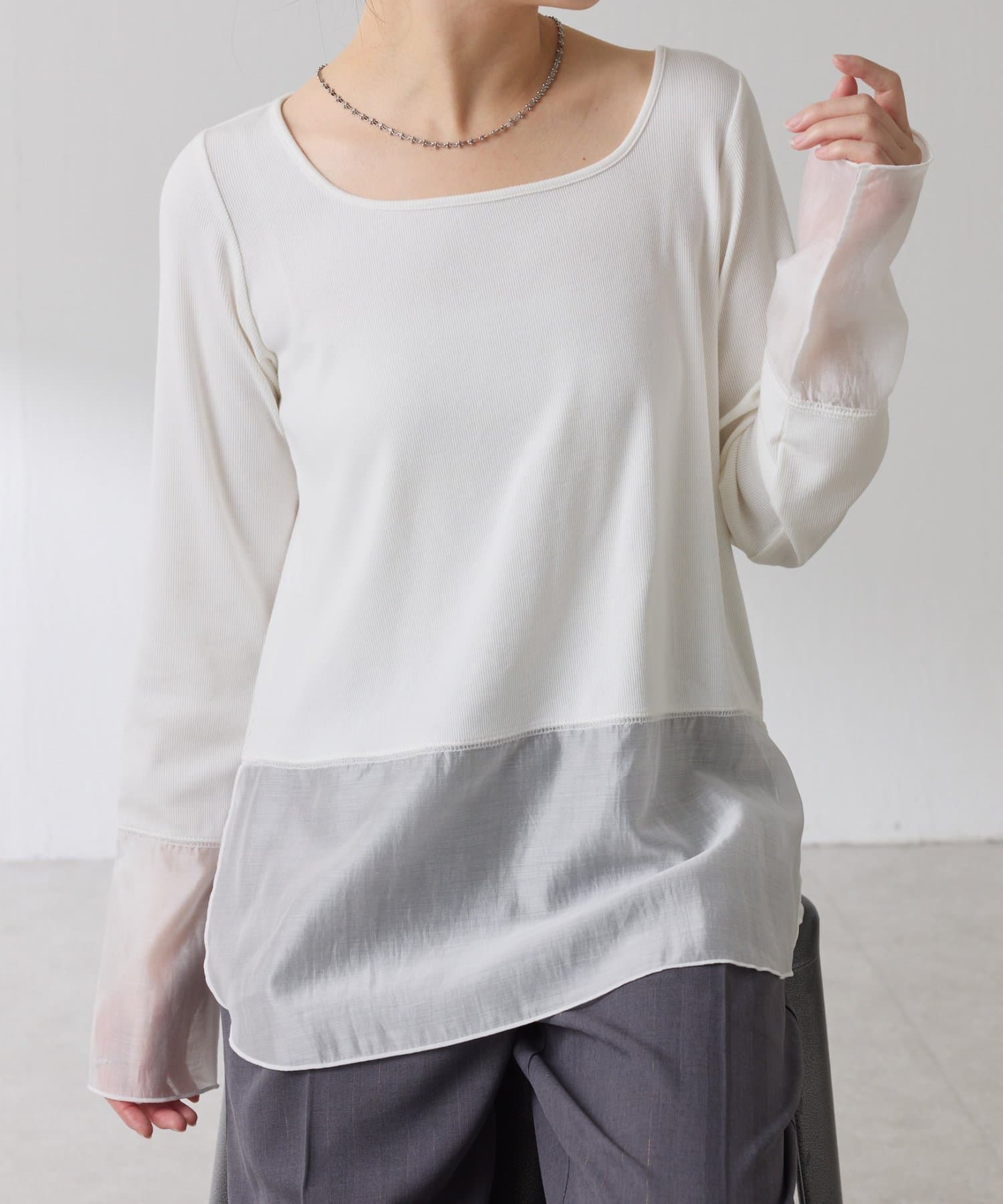 COLLAGE GALLARDAGALANTE(コラージュ ガリャルダガランテ) 【スクエアネックが登場！レイヤードに最適】 裾シアーロンT