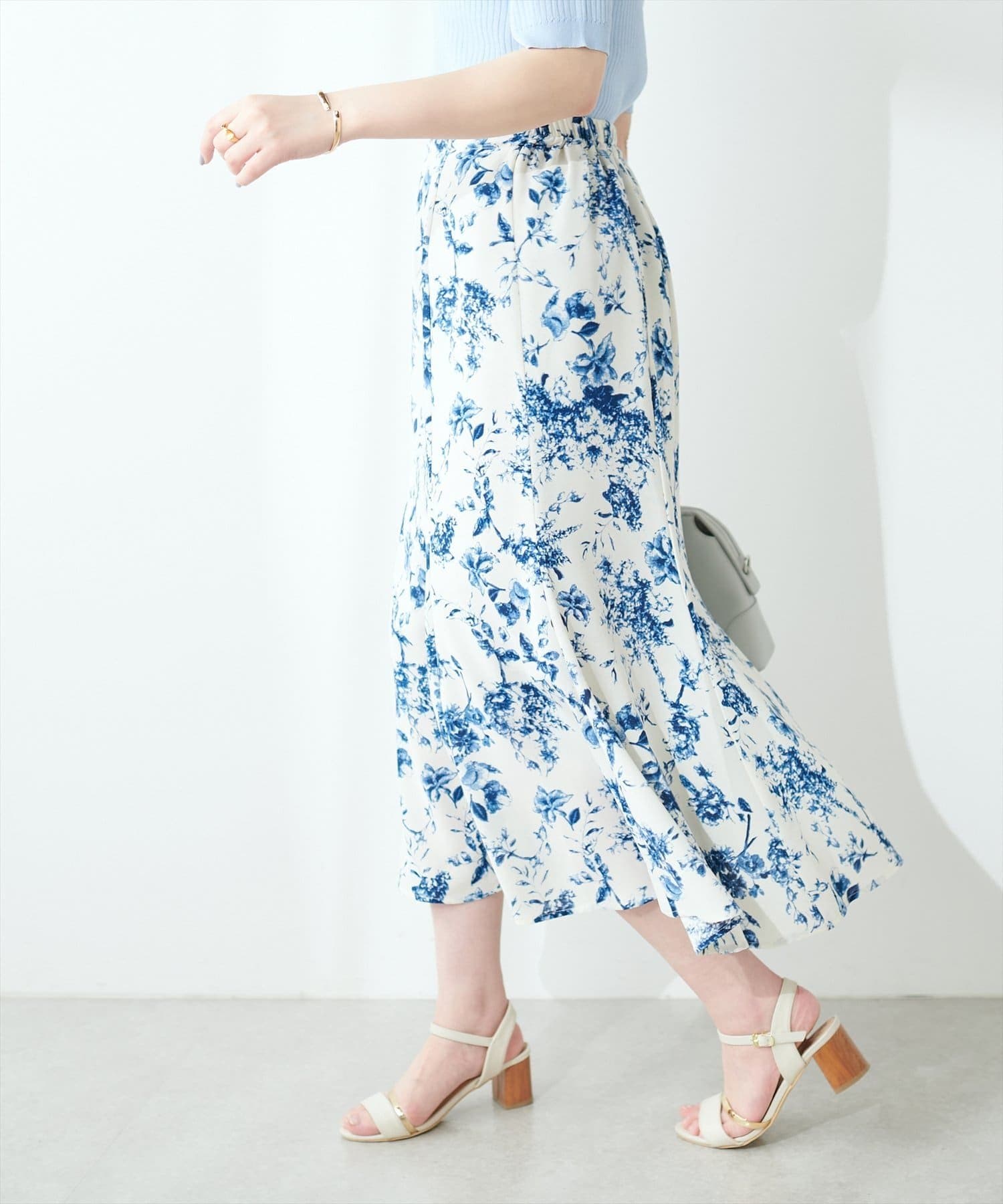NICE CLAUP / OLIVE des OLIVE OUTLET(ナイスクラップ  / オリーブ デ オリーブ アウトレット) 【EVERY.VERY niceclaup】ポーラ単色花プリントゴムスカート